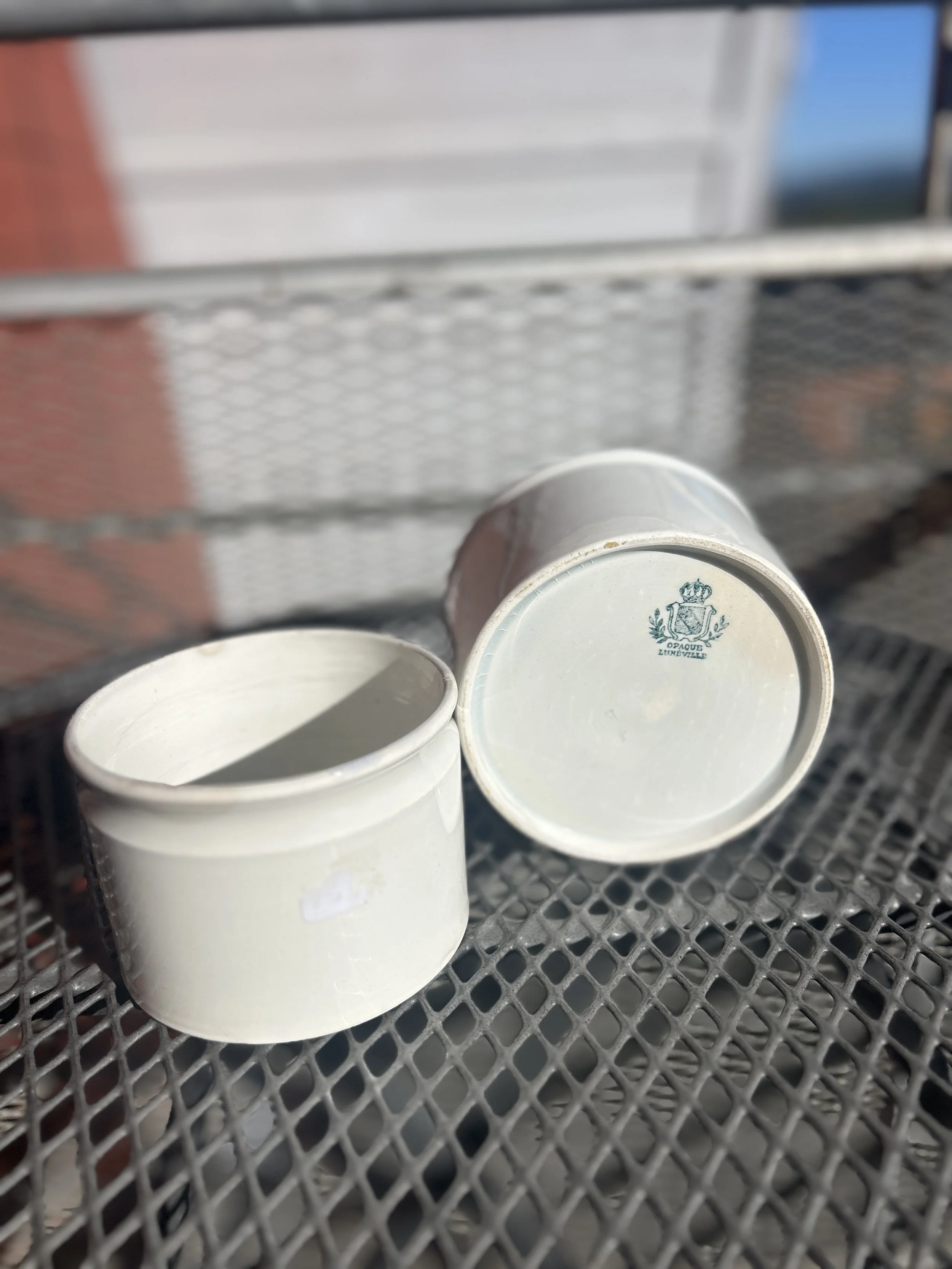 Luneville Grocer Stamped White Pot - Medium size