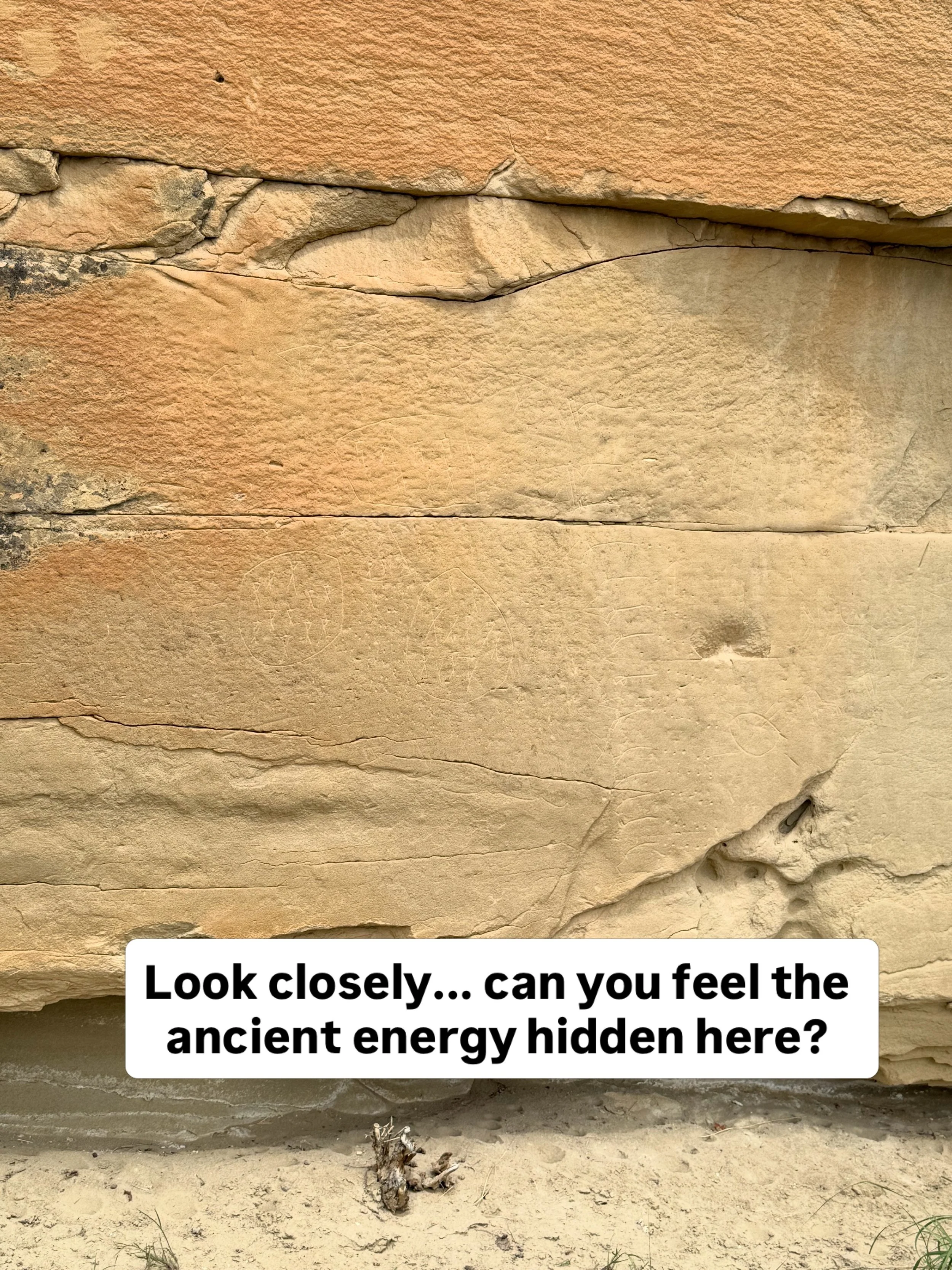 Did you catch my first two reels on the sacred stone walls of Writing-on-Stone? 🌌. This faint carving holds more than just the memory of a historic battle from 1866. ⚔️ Known as the &ldquo;Battle Scene,&rdquo; this sandstone wall is a powerful vorte
