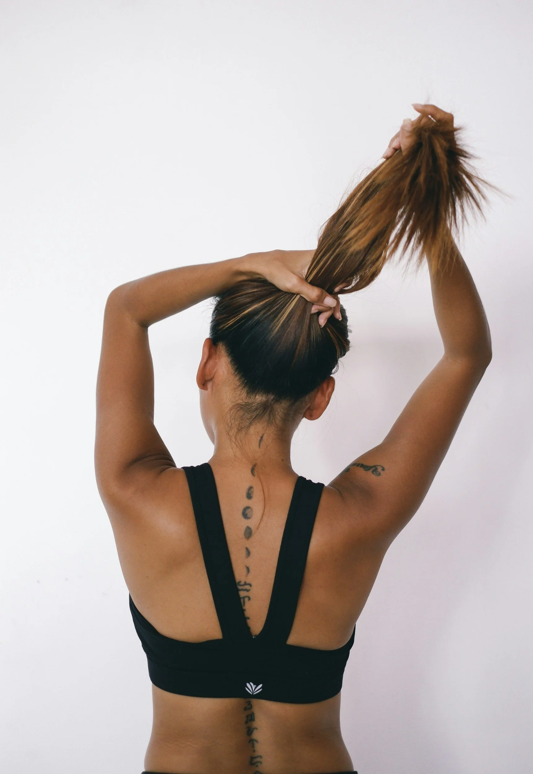 Female Hair Loss: Causes and Treatment Options