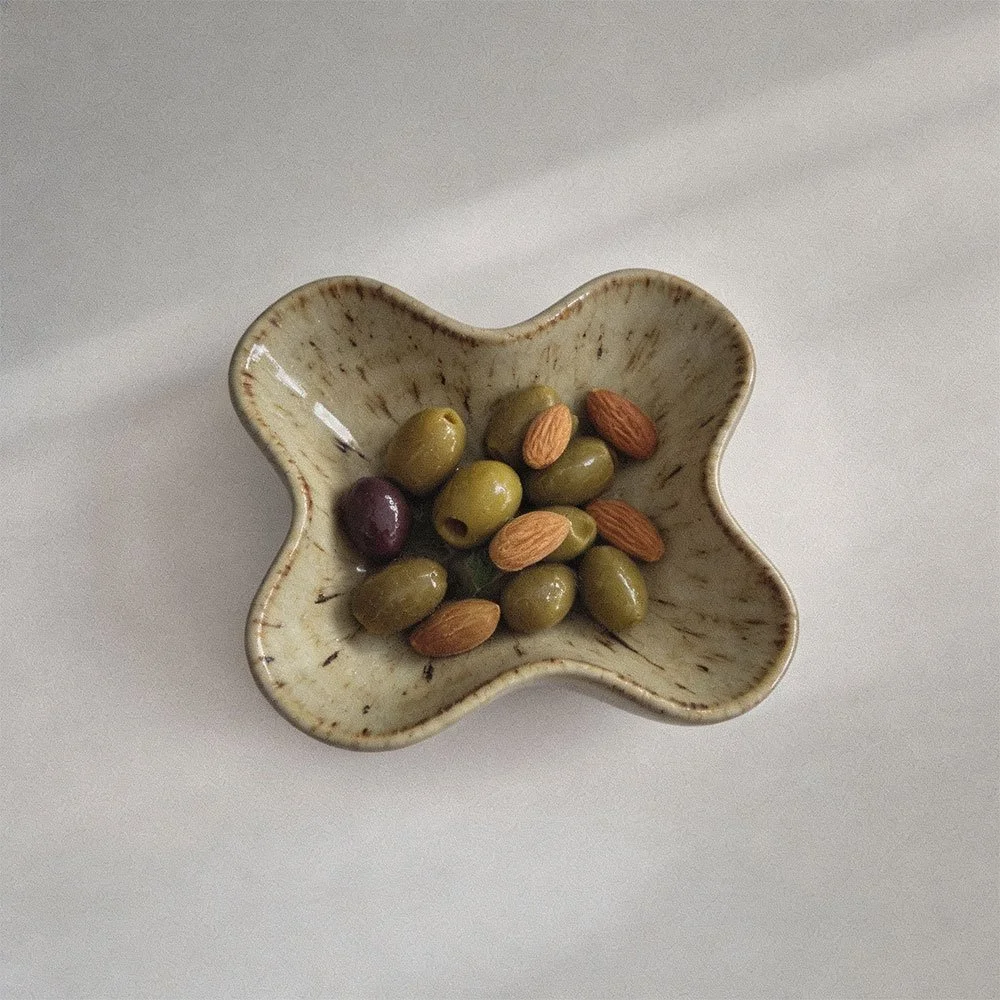 a plate full of olives