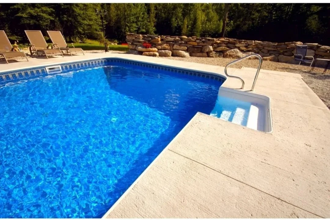 When Is the Best Time to Open Your Pool in Ontario?