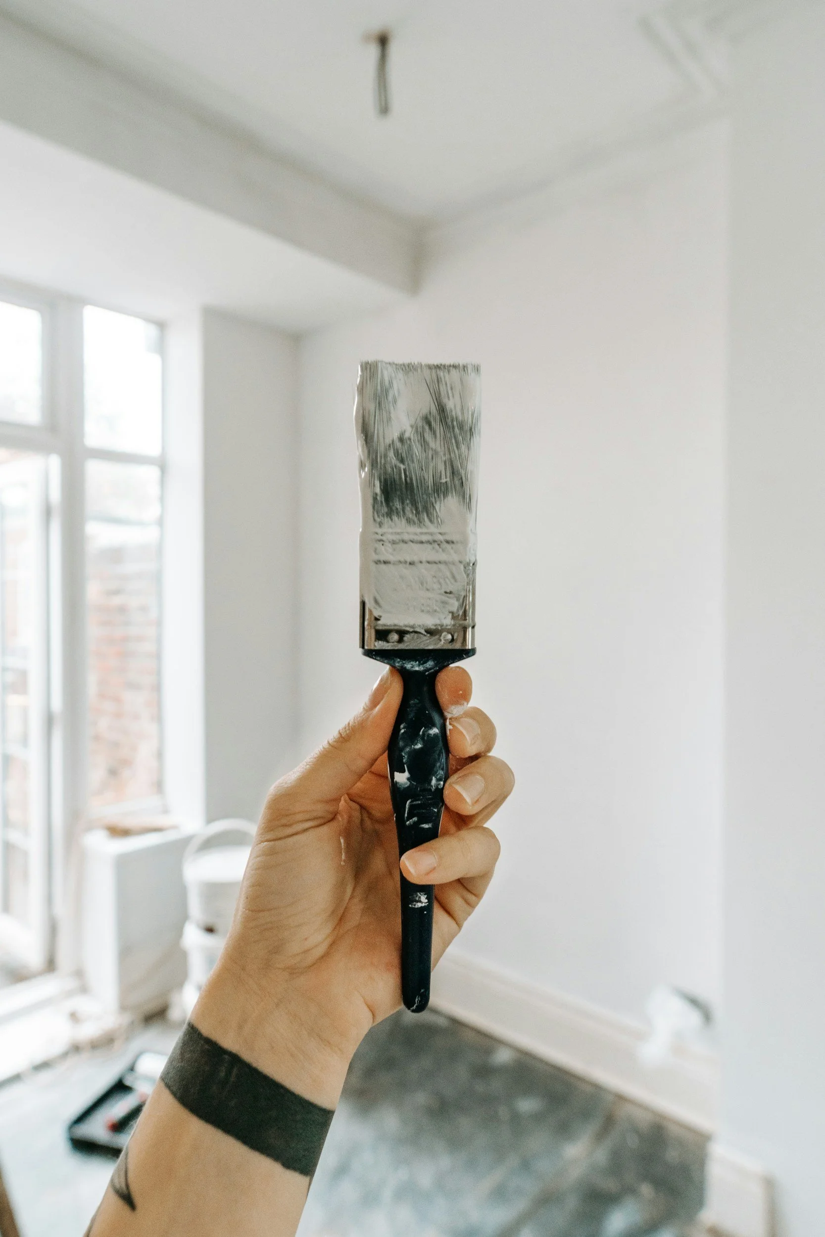 Rénover une pièce avec de la peinture : par où commencer quand on n'est pas professionnel