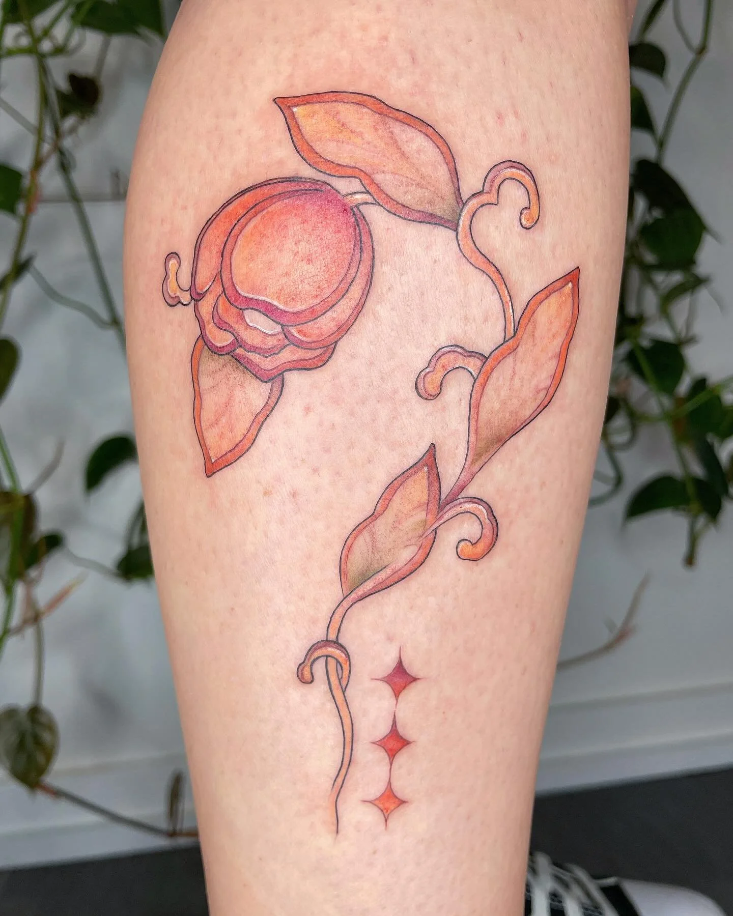 @minori_tattoos books are open for December/Jan. Custom designs or predrawn flash of hers. Book a consultation or appointment at www.minoritattoo.com. Link in her IG bio.