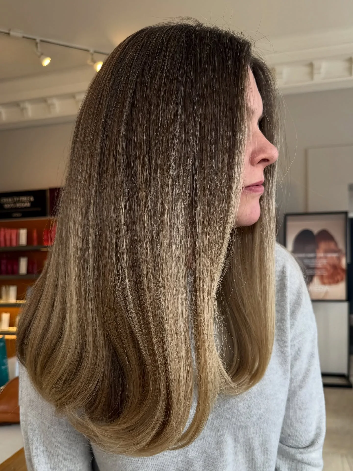 Products aren&rsquo;t random ... they&rsquo;re intentional.

Healthy, glossy hair comes from using the right combination for your hair.

✅ Highlighted hair needs strength.
✅ Tangles need repair.
✅ Dry ends need hydration and the right finish.

That&r