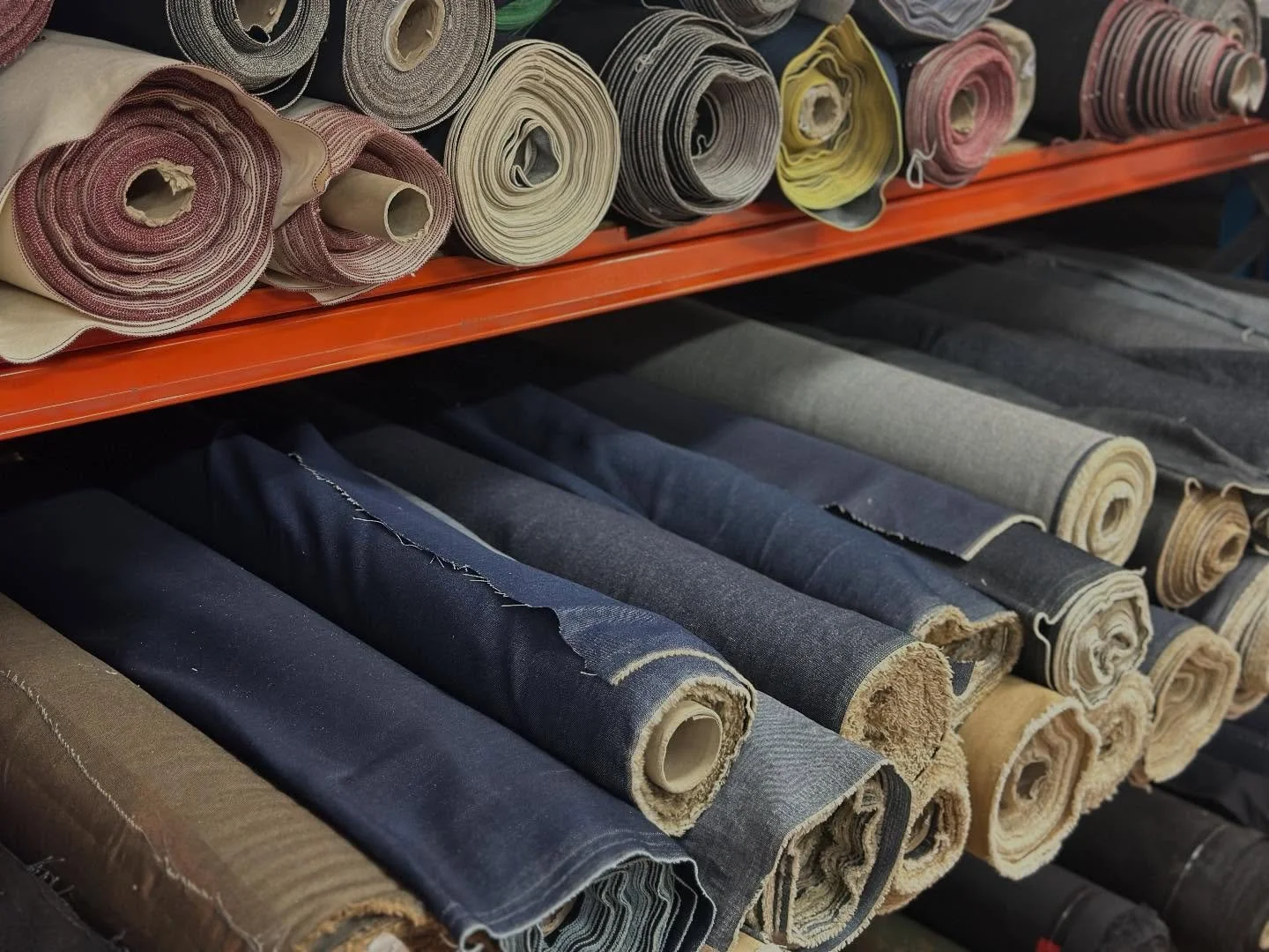 Selvedge Denim, Stretch Denim and normal Denim in stock in store now !
