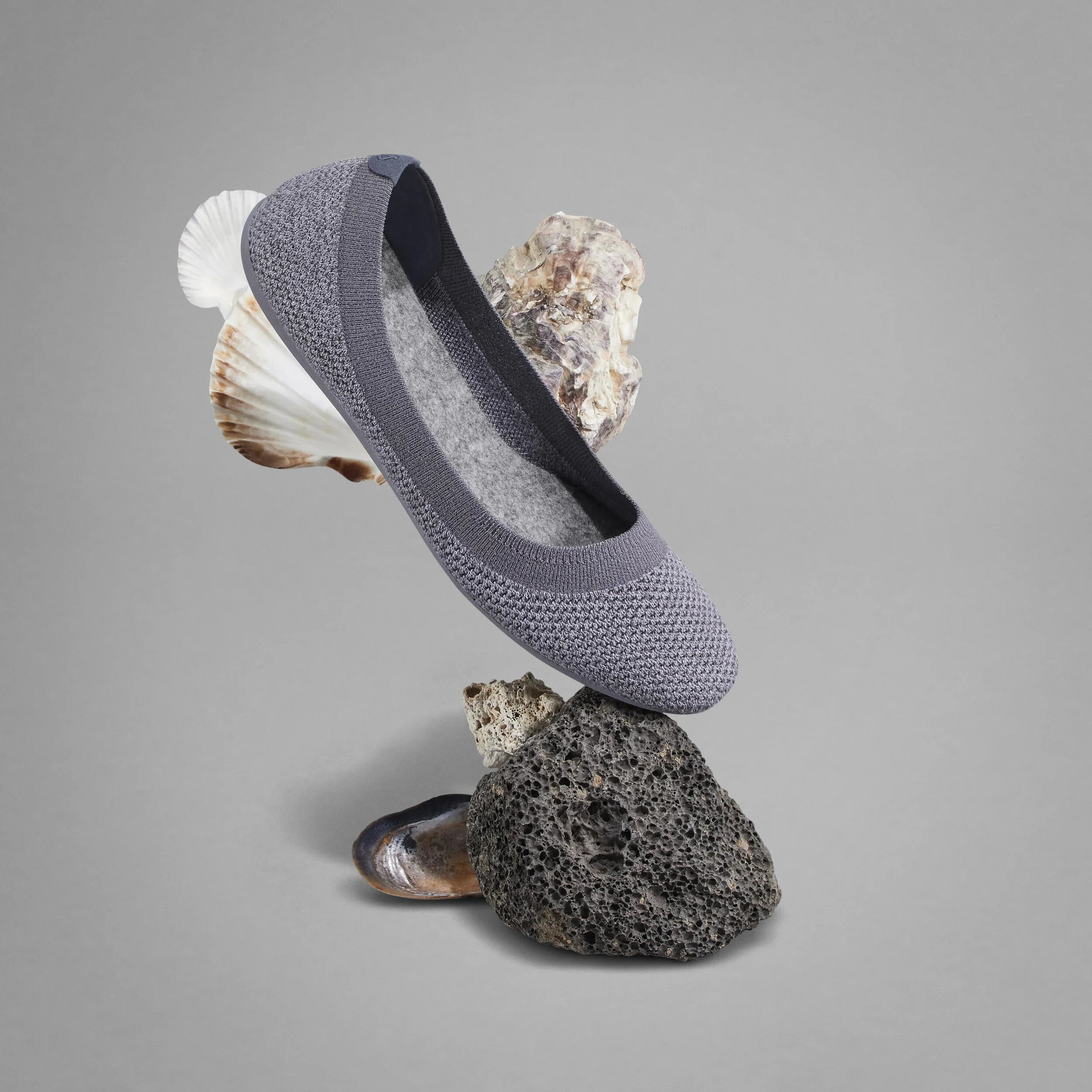 Allbirds_FY19_Breezers_Creative_STACK_SEASHELL.jpg.webp