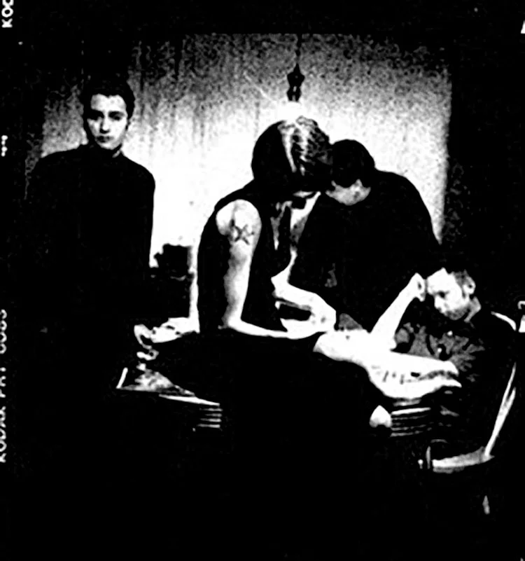 underwater | Photography by Douglas