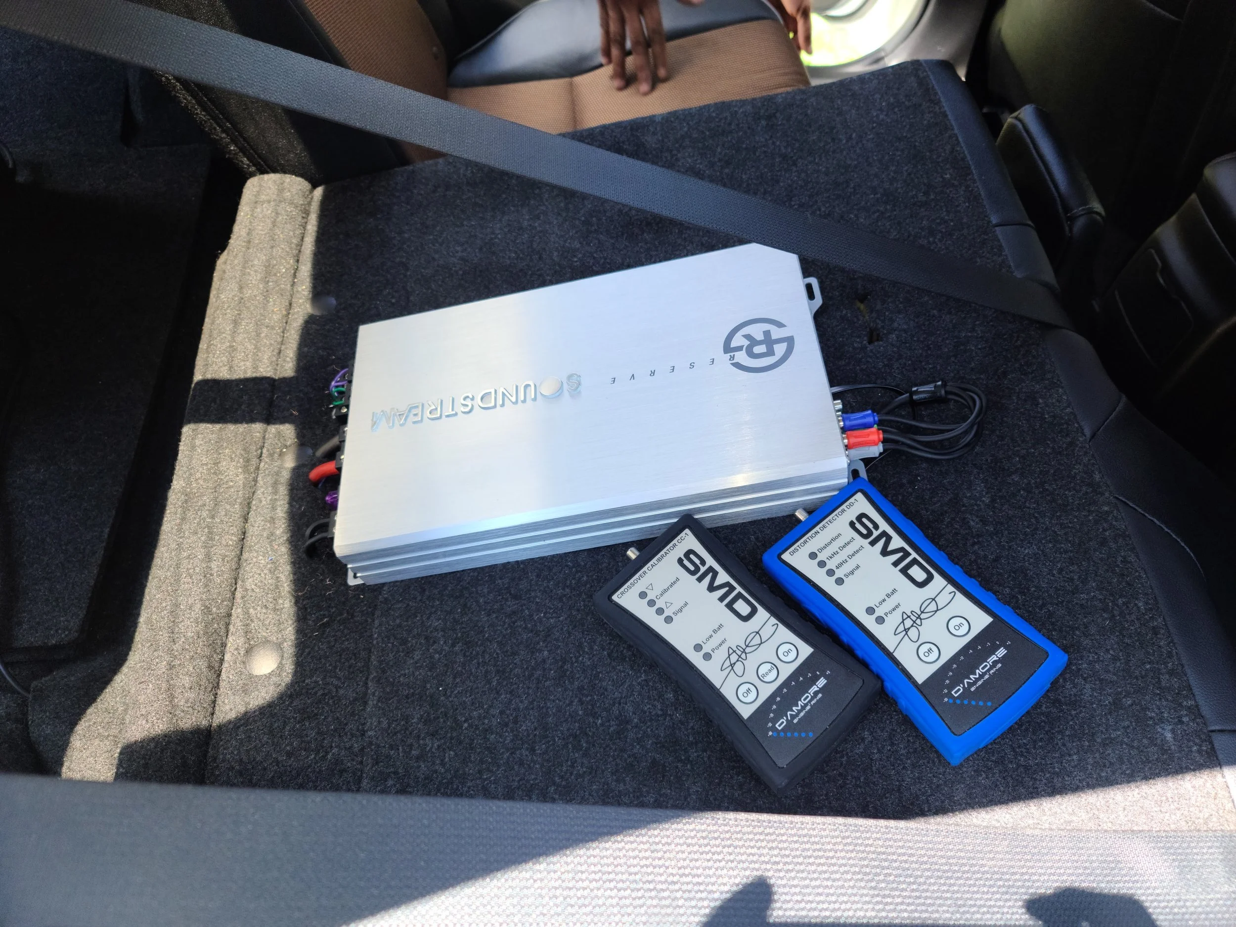 HIGHS AMP INSTALLATION