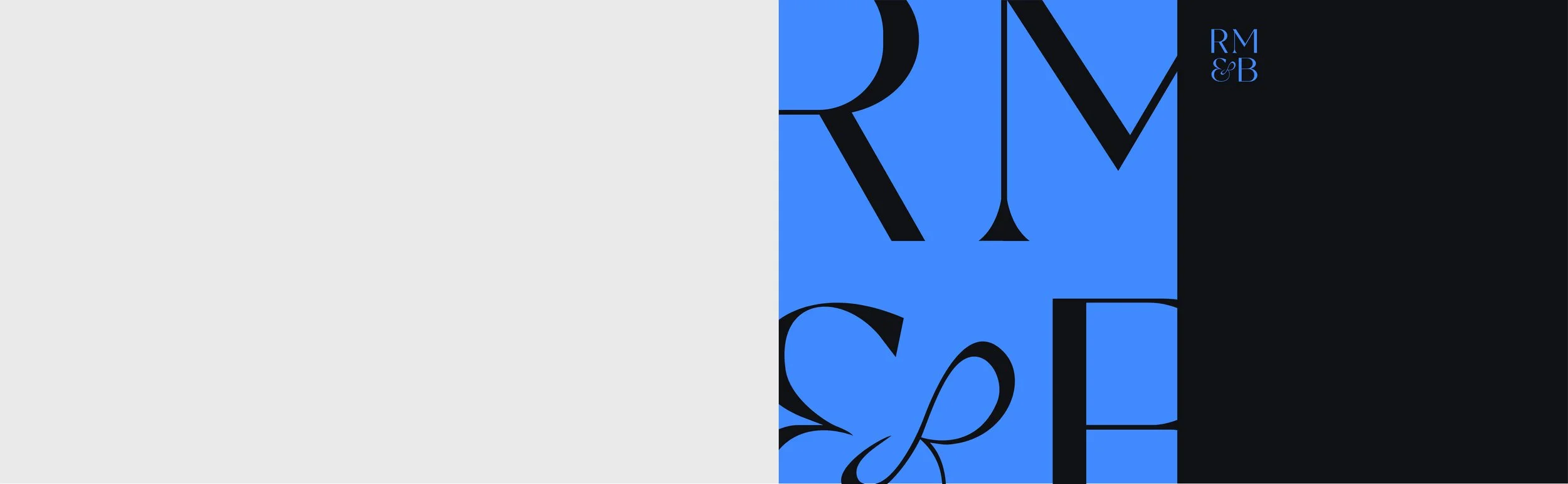 Design com letras negras e azuis, incluindo "RM & B" e elementos gráficos em fundo dividido em azul, preto e cinza.