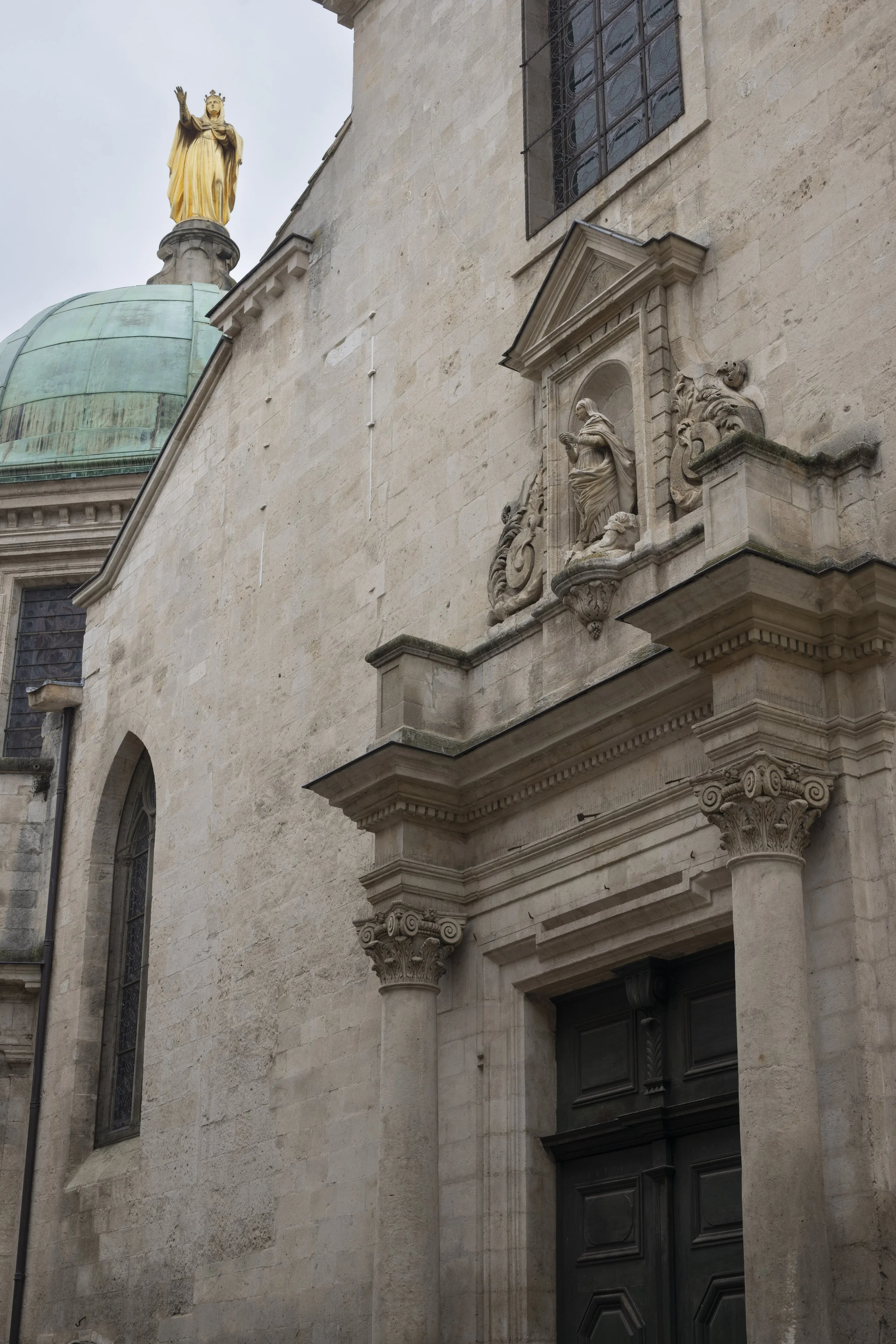 Apt, France, January 2026