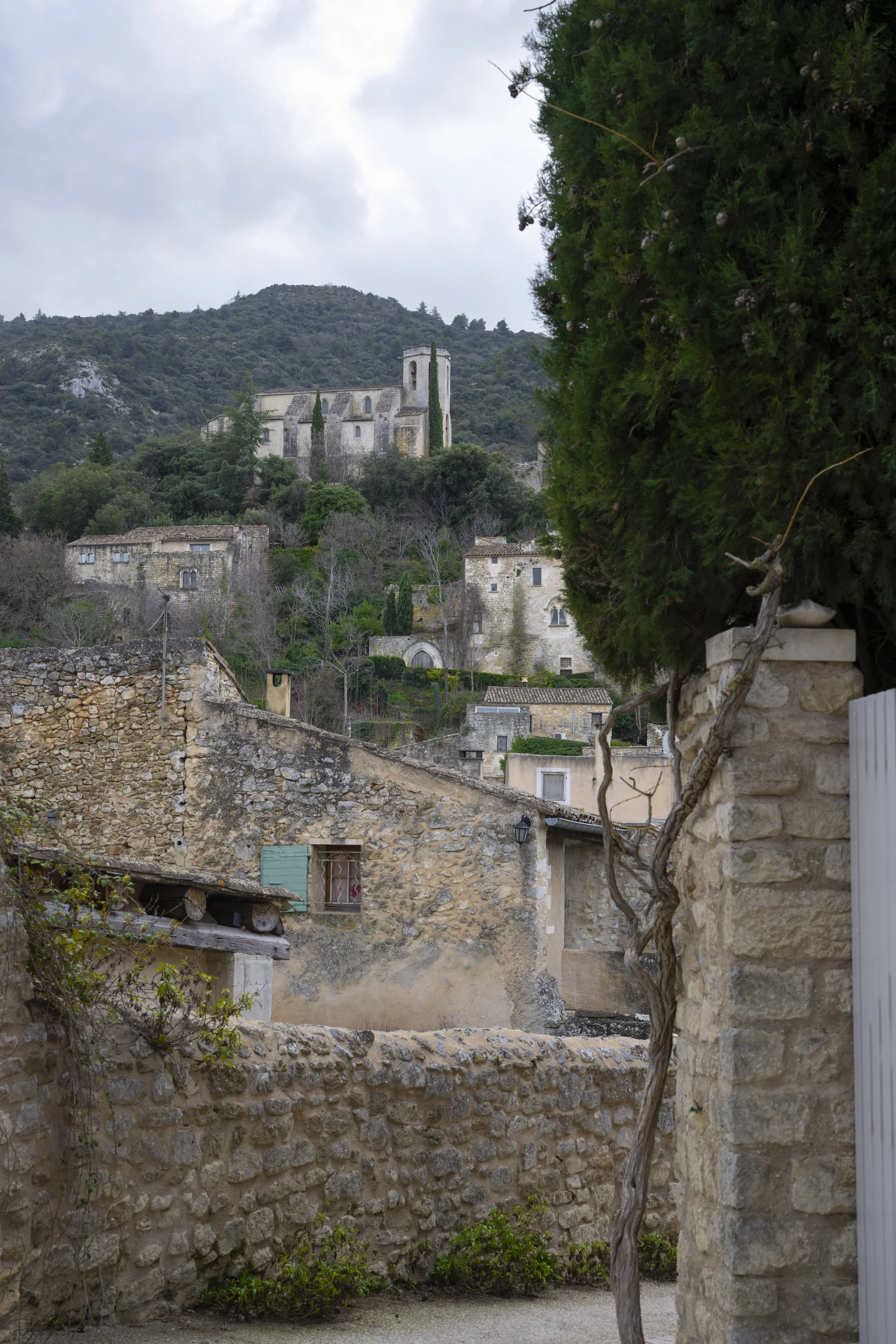Oppéde-le-Vieux, France, January 2026
