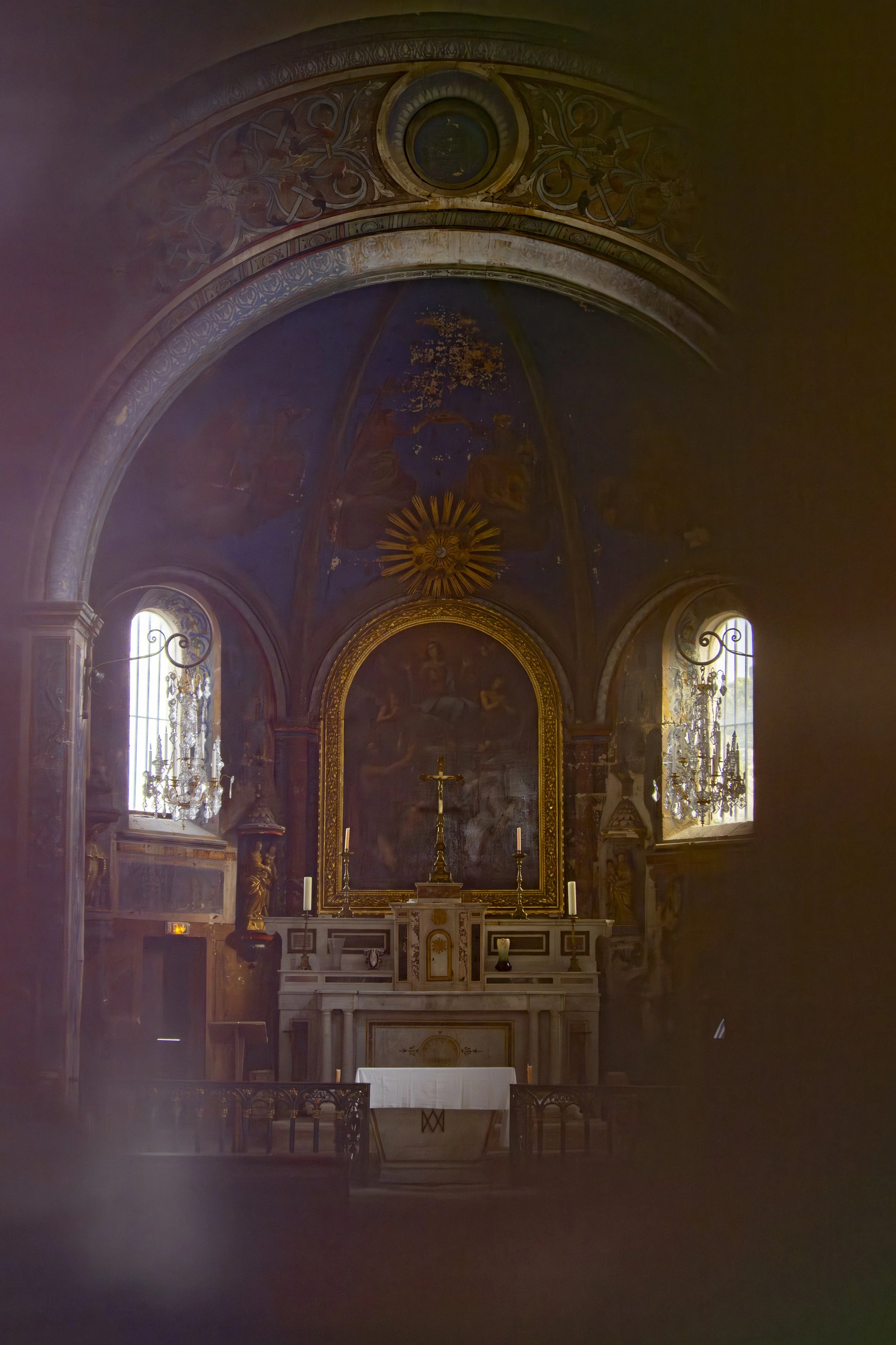 Notre Dame d'Alydon, Oppéde-le-Vieux, France, January 2026