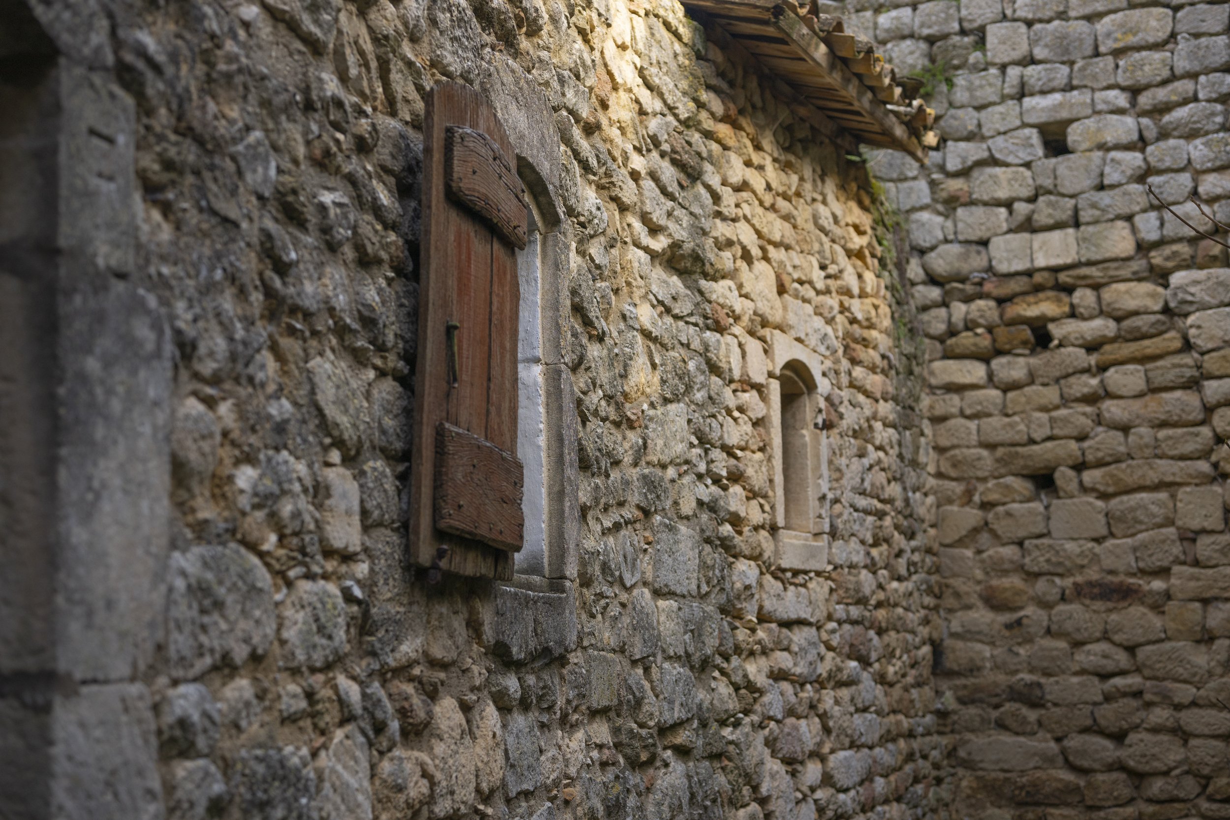Oppéde-le-Vieux, France, January 2026