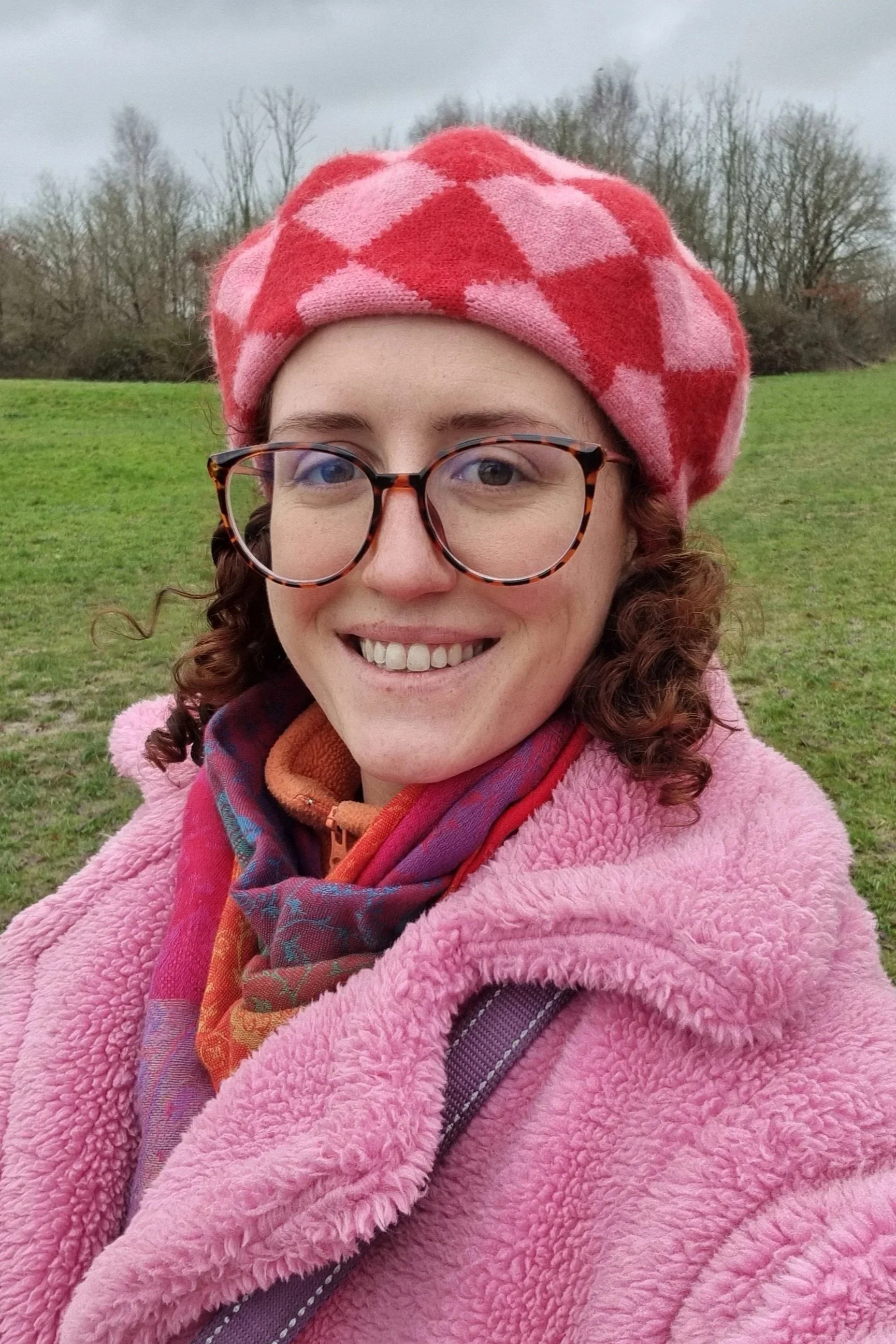 Roxy Henley Neurodiversity therapist for women