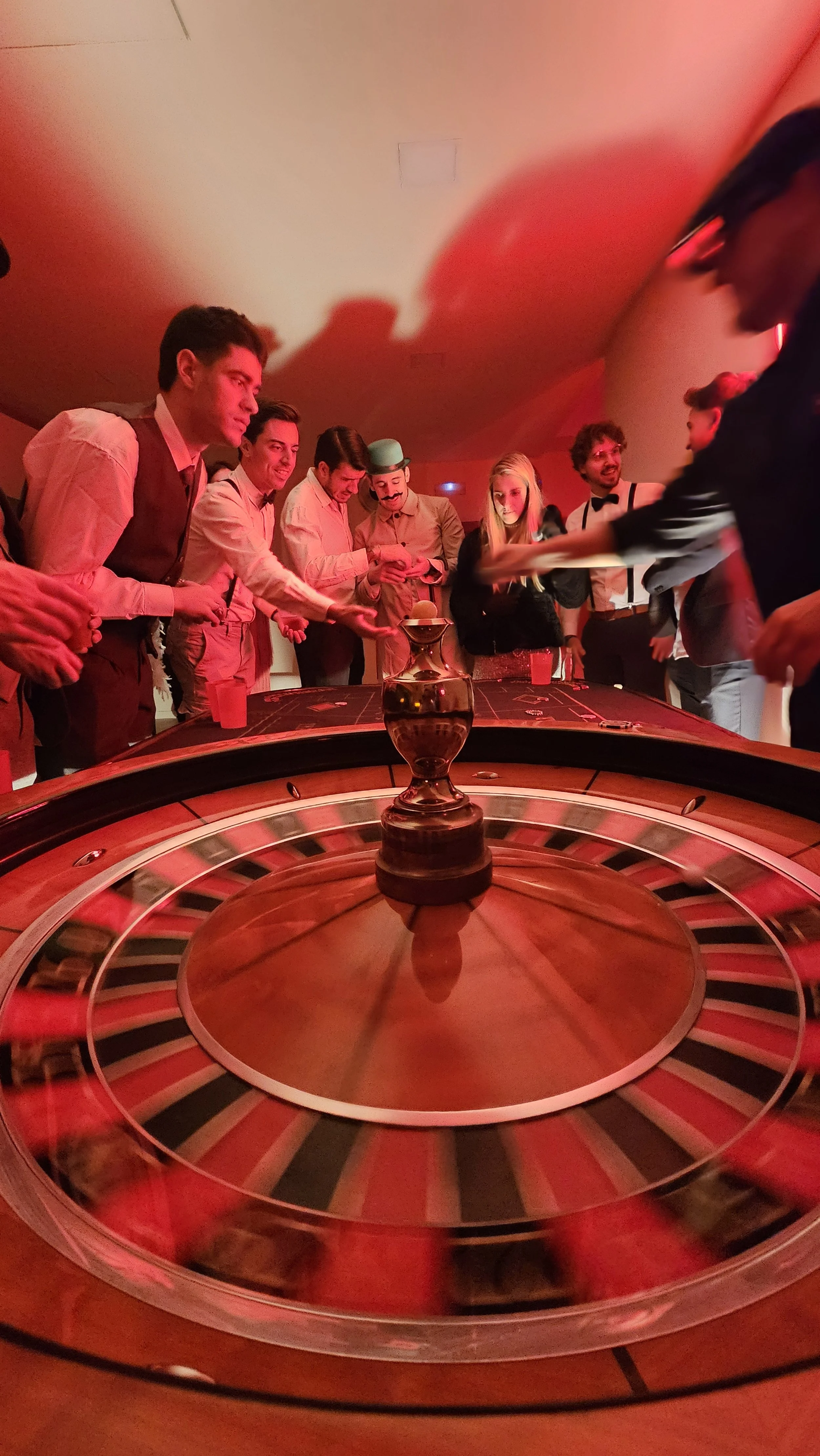 Casino Experience · Ruleta & Póker · Mesas de juego para eventos