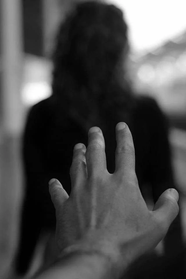 Am I Codependent? Signs &amp; How to Have Healthy Relationships