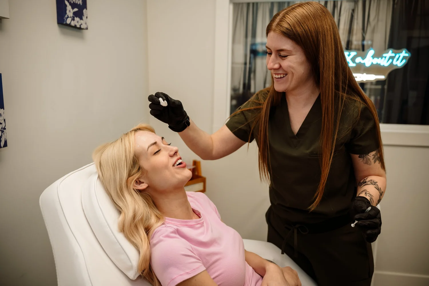 A Luke’s Well practitioner providing a cosmetic injection treatment.