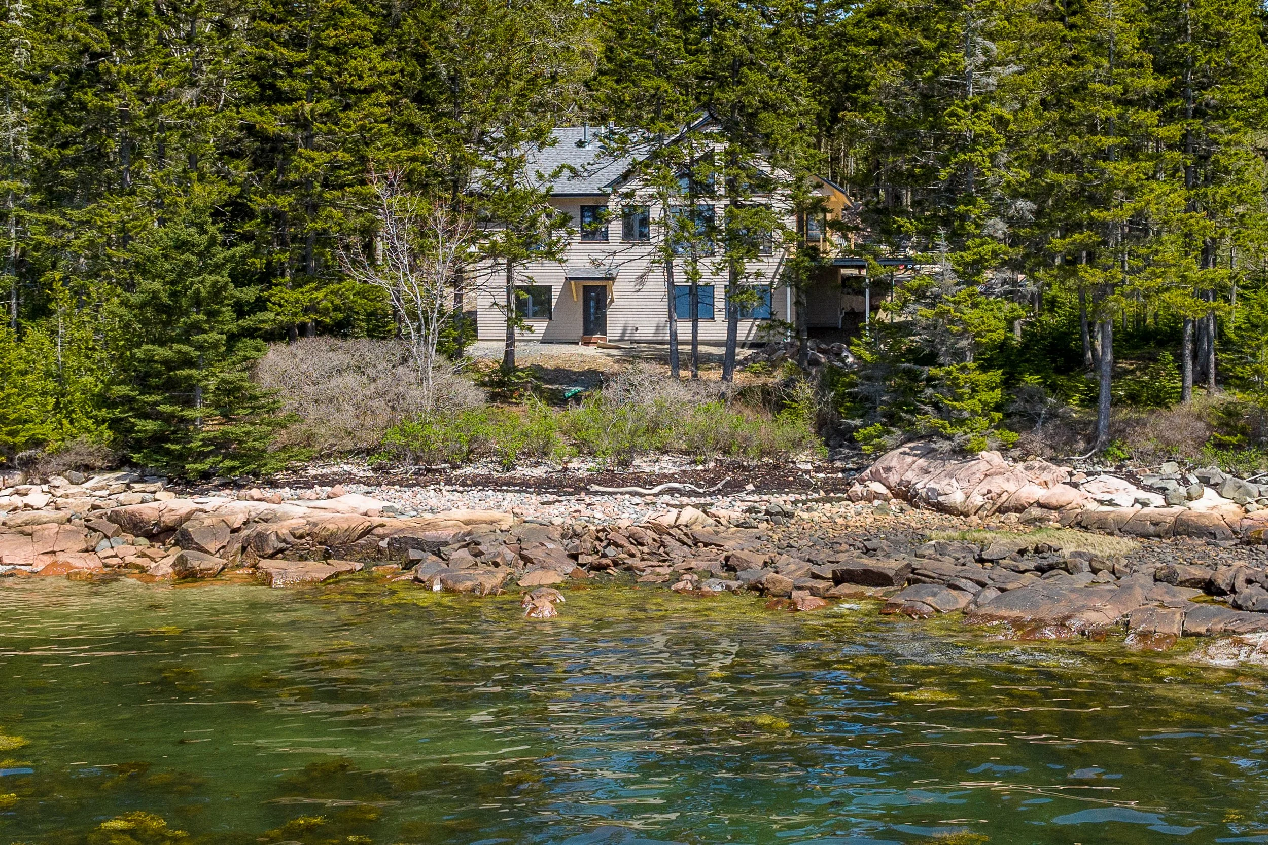 13-5 Island View-DTP.jpg