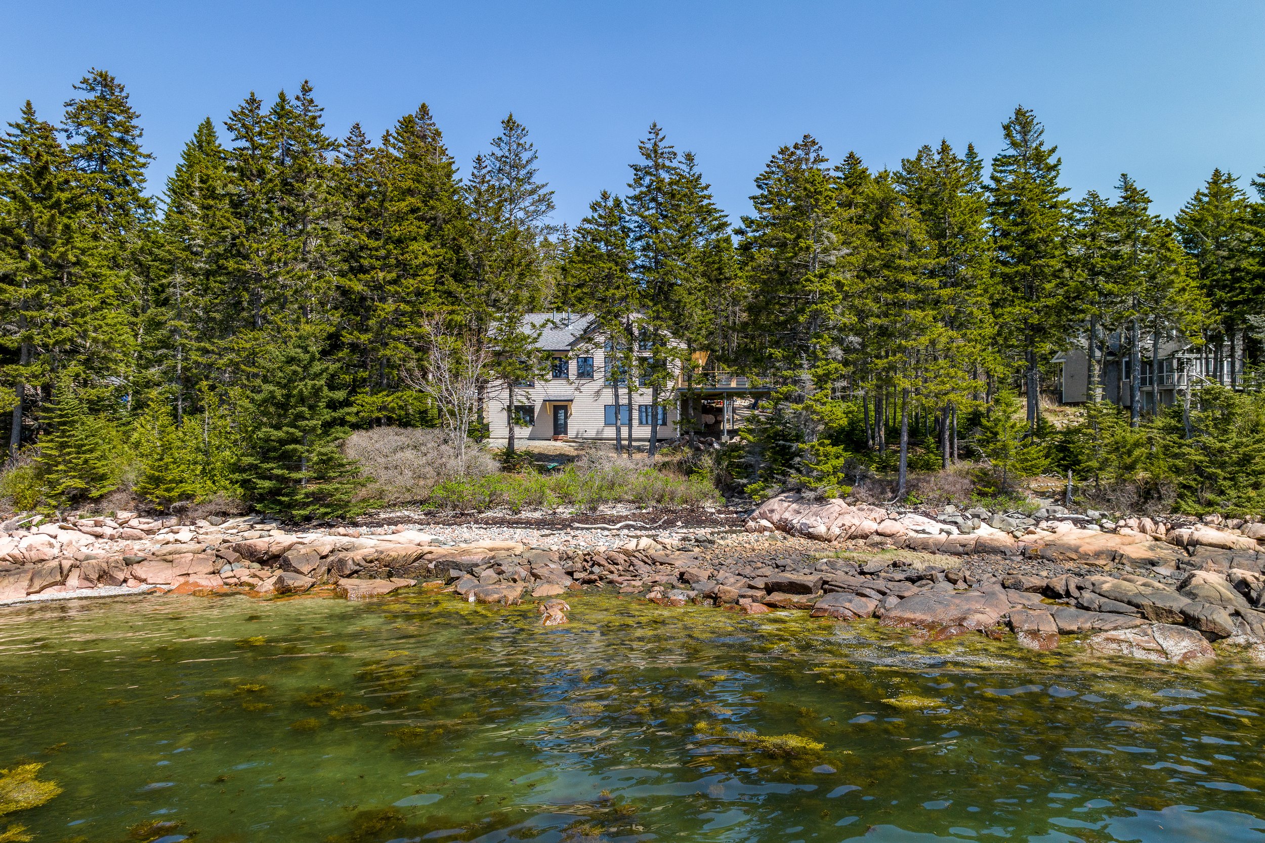 09-5 Island View-DTP.jpg