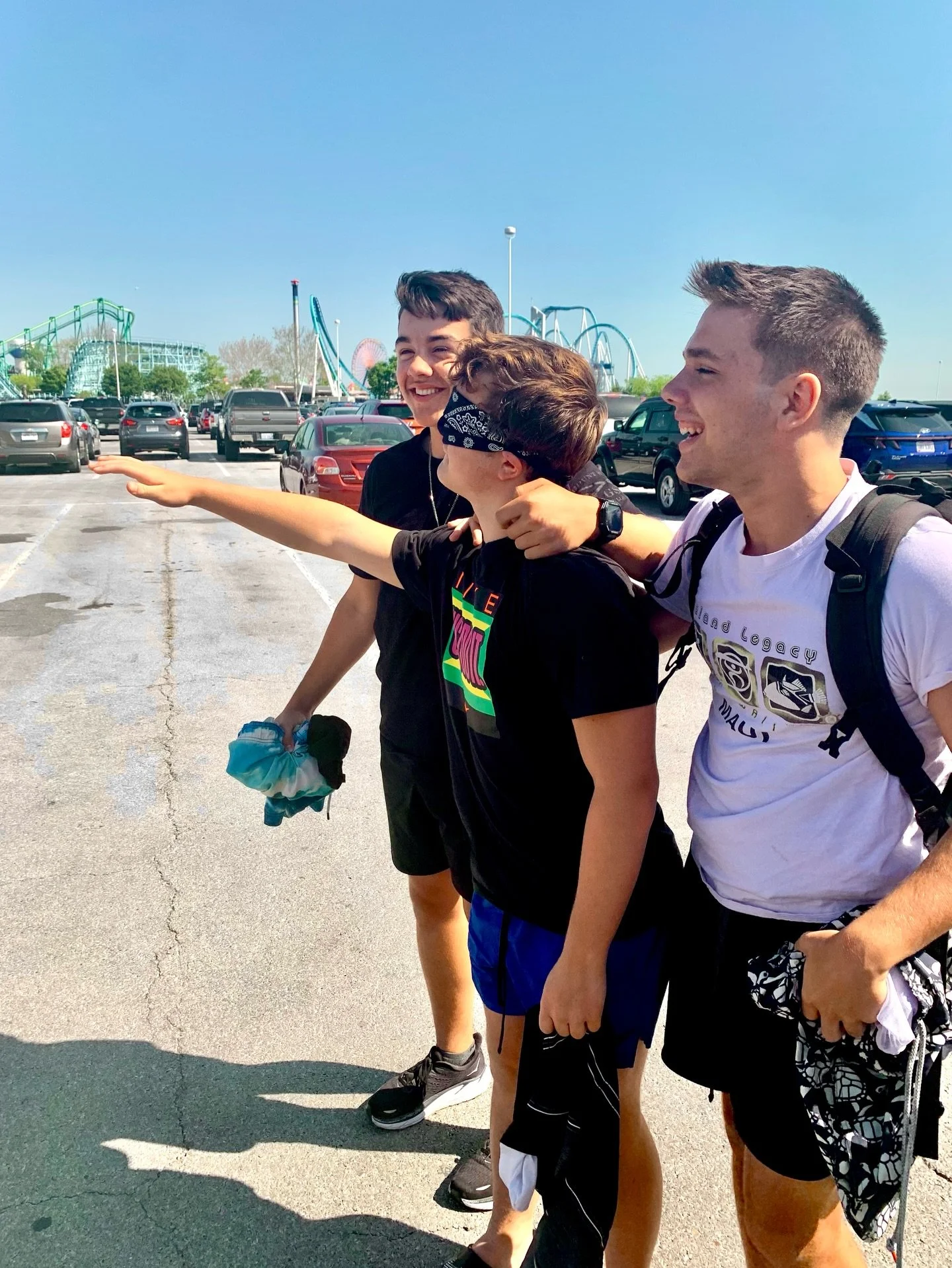 &ldquo;Ignore the screams and keep walking&rdquo; - your crew on a mystery road trip 🎢

Head to splatadventures.org/apply to join the ride of a lifetime - your future self with thank you 😎