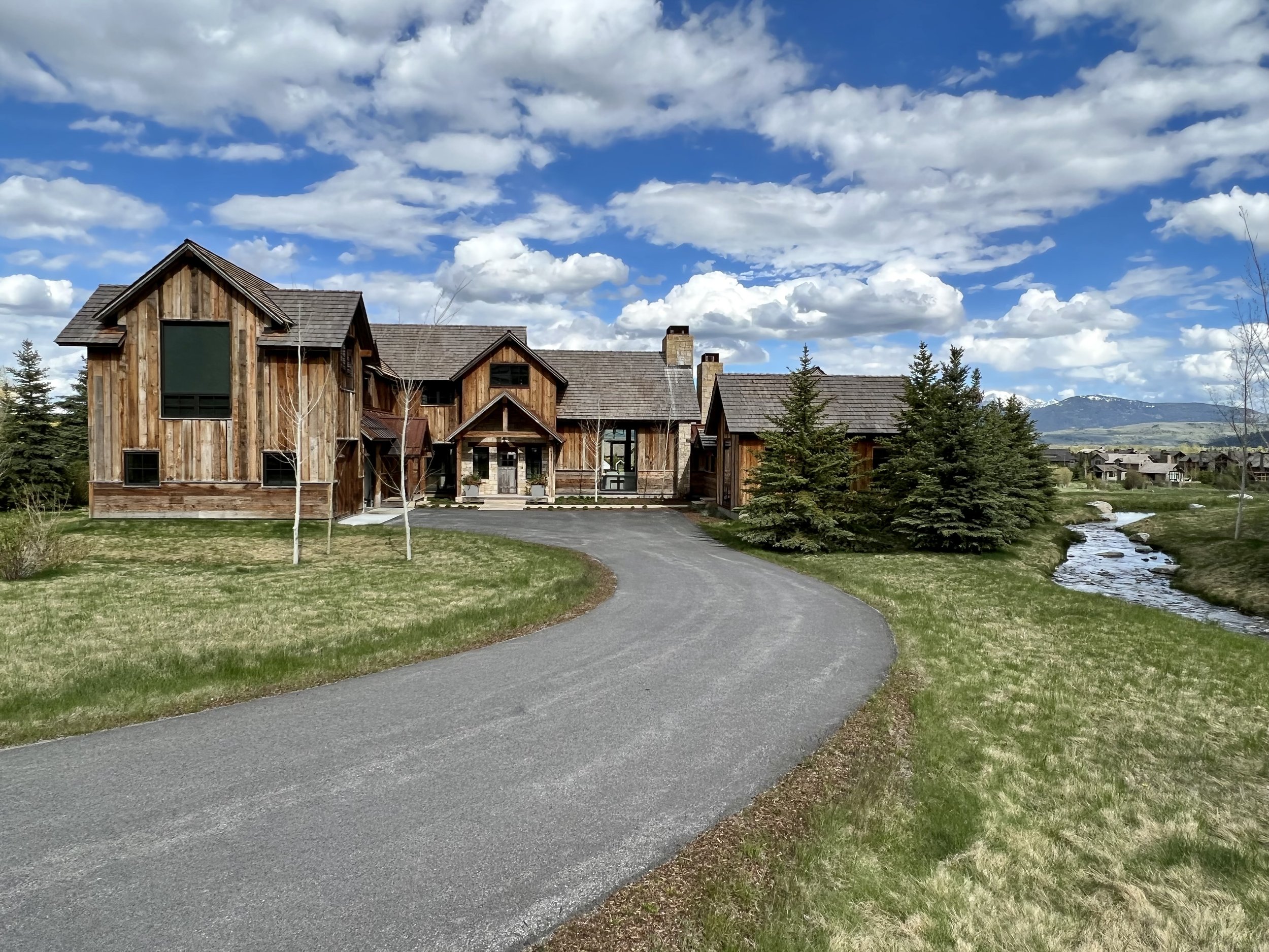 3. 7200 N Bowman Road entrance.jpg