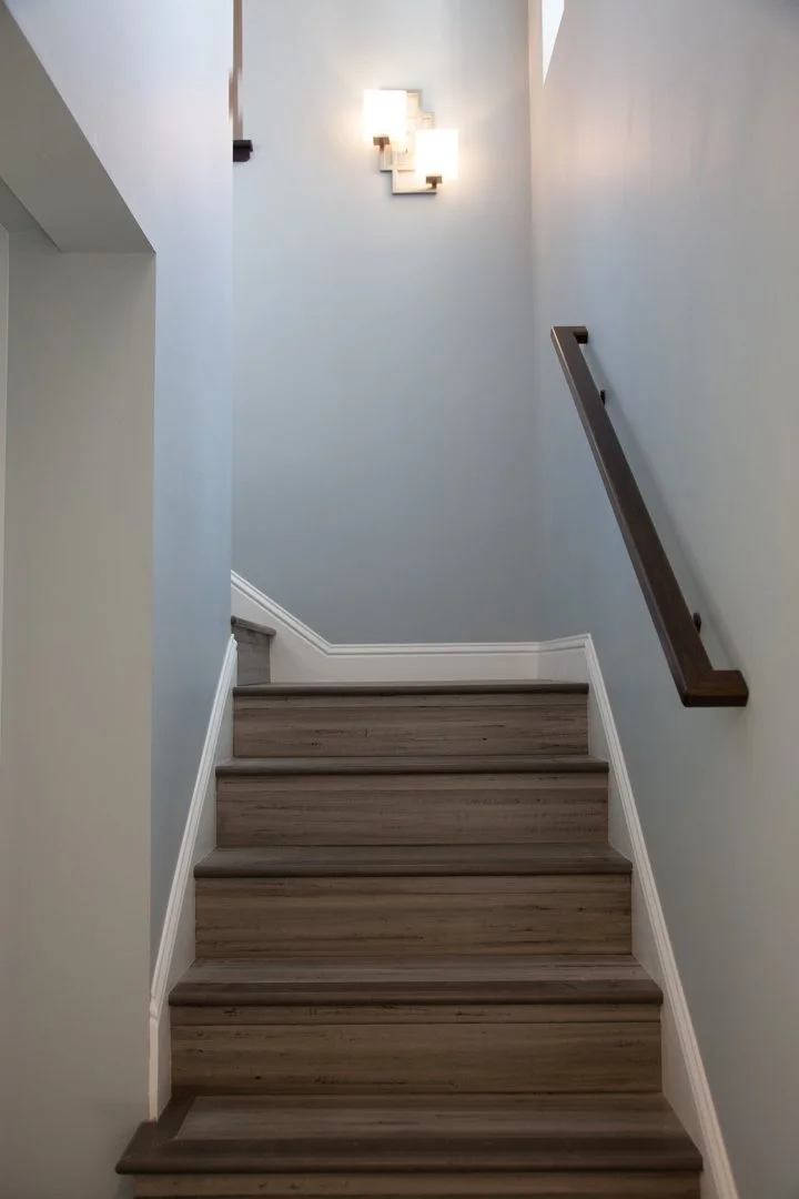Truckee staircase Down S.jpg