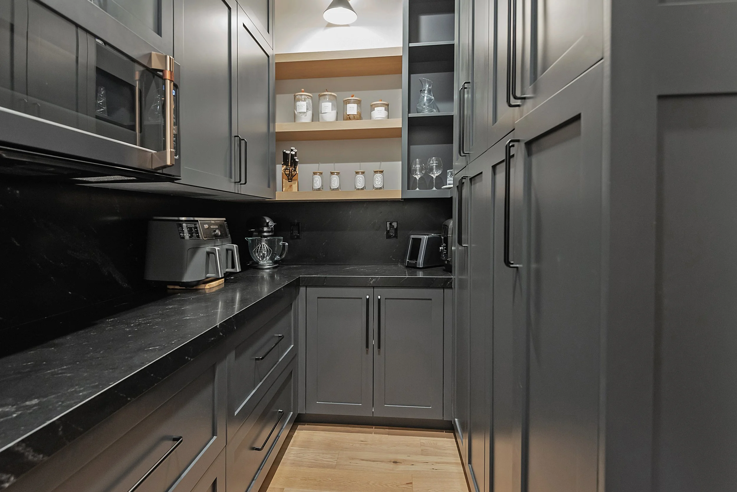 14 3073CalamityLn-017.jpg