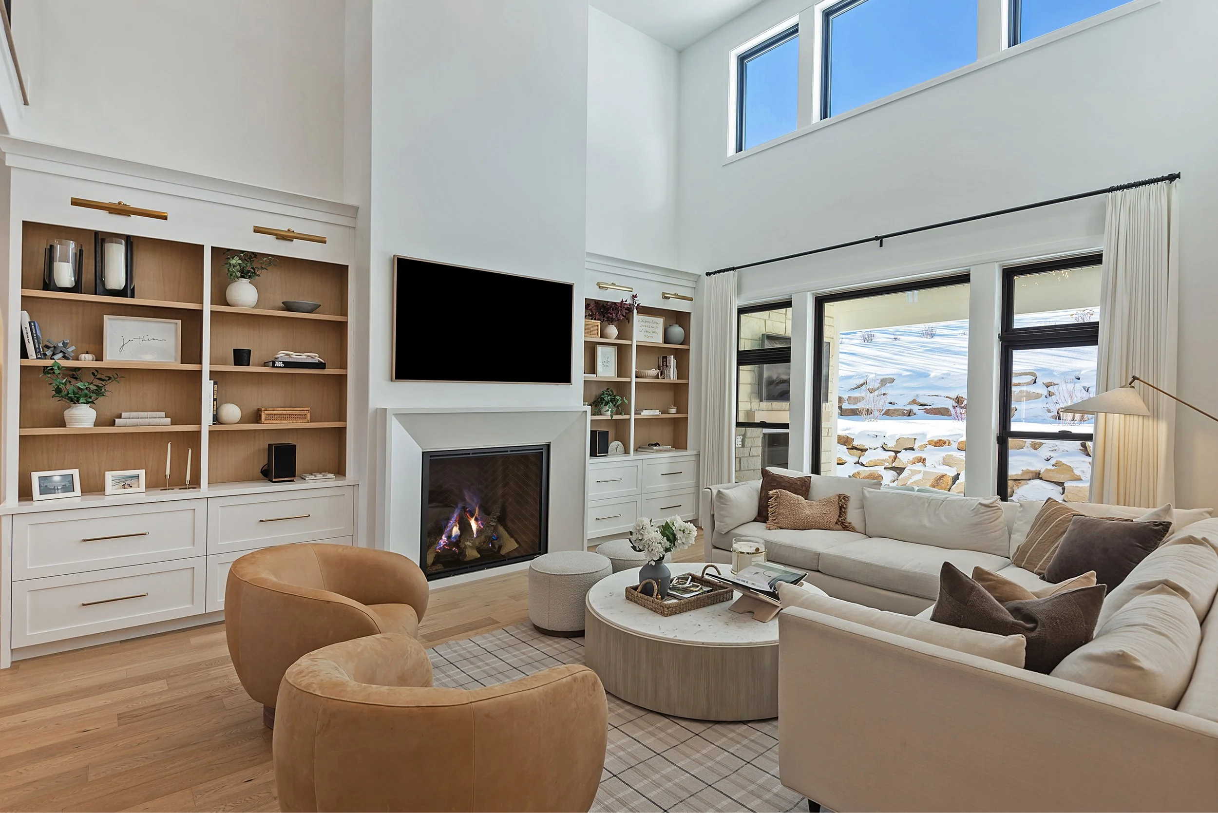 7 3073CalamityLn-Winter-007.jpg