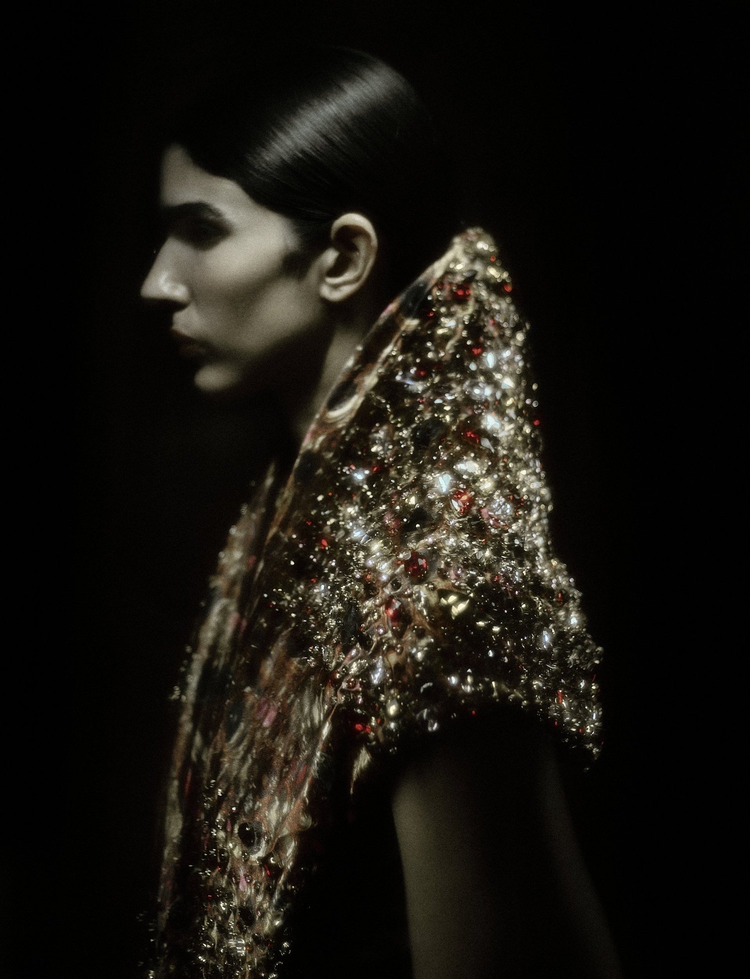 DUST China × Anass Aboo, Inherited Elegance — photographie Camille Leprince