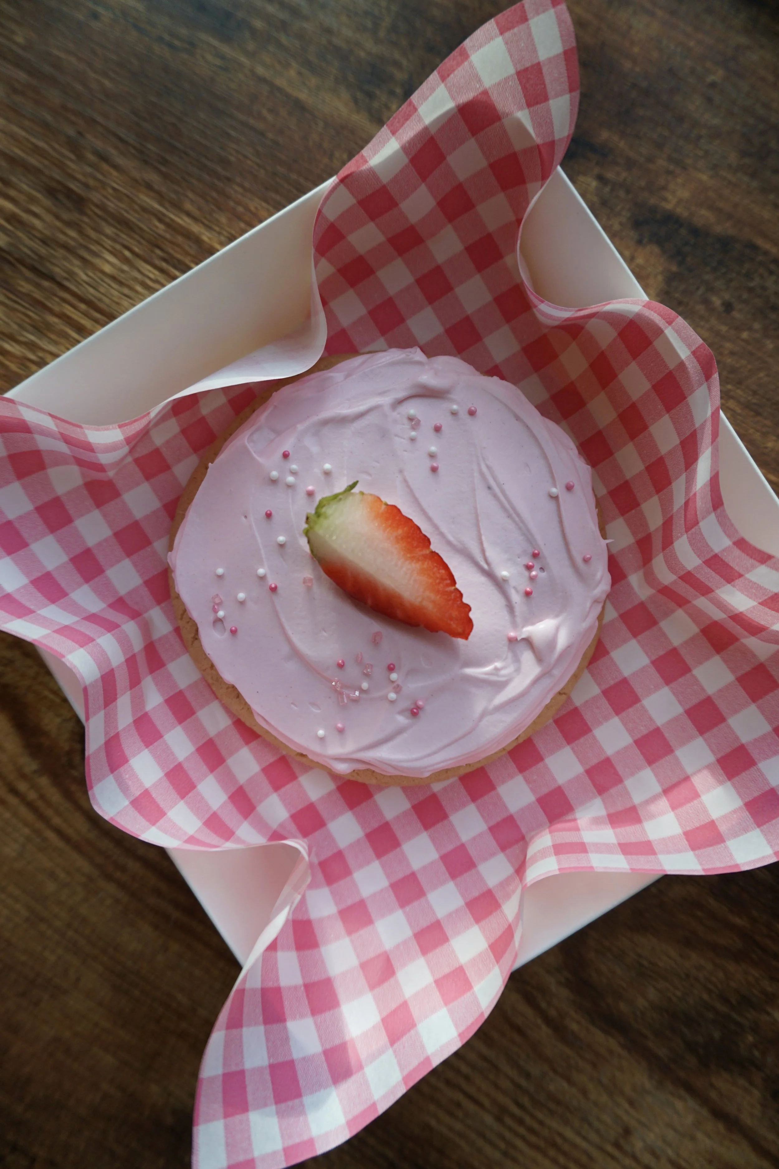 1 Dozen Berry-Vanilla Cookies