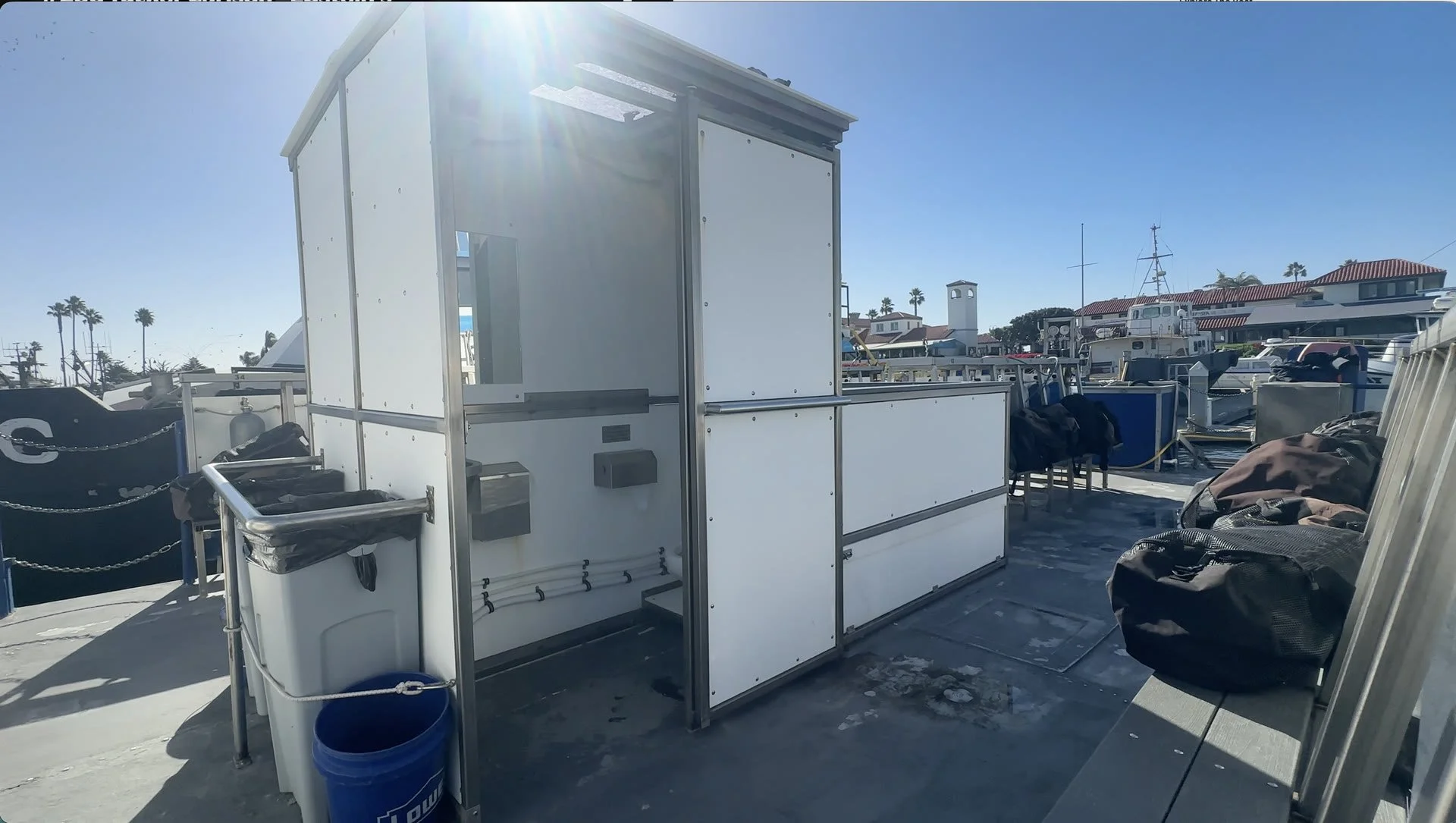 spectre-snorkel-restroom-ventura-harbor.jpg