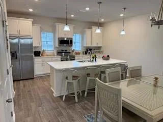 llh47mlumcishydjfk4s - Copy.jpg