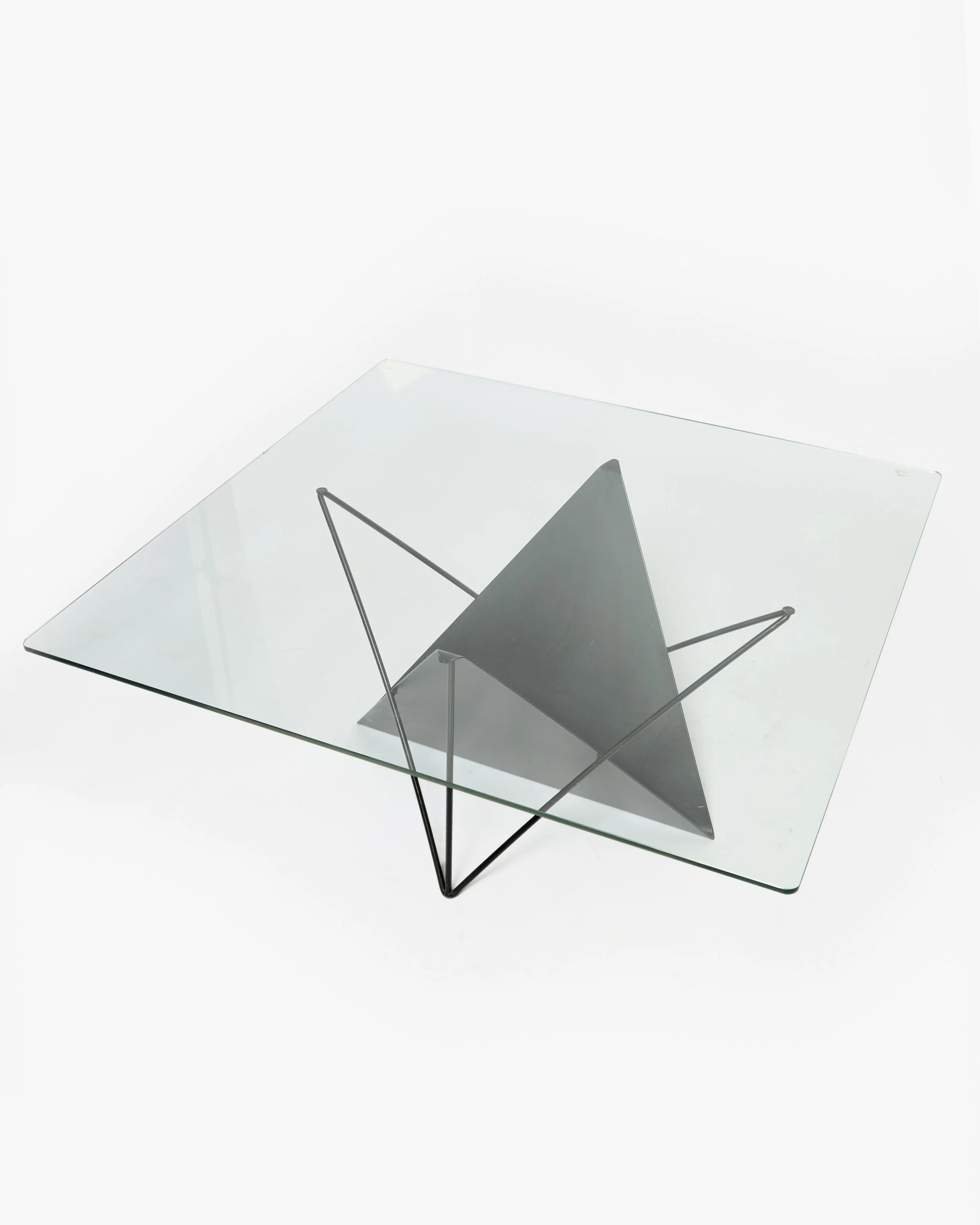 TAB-009-03.jpg