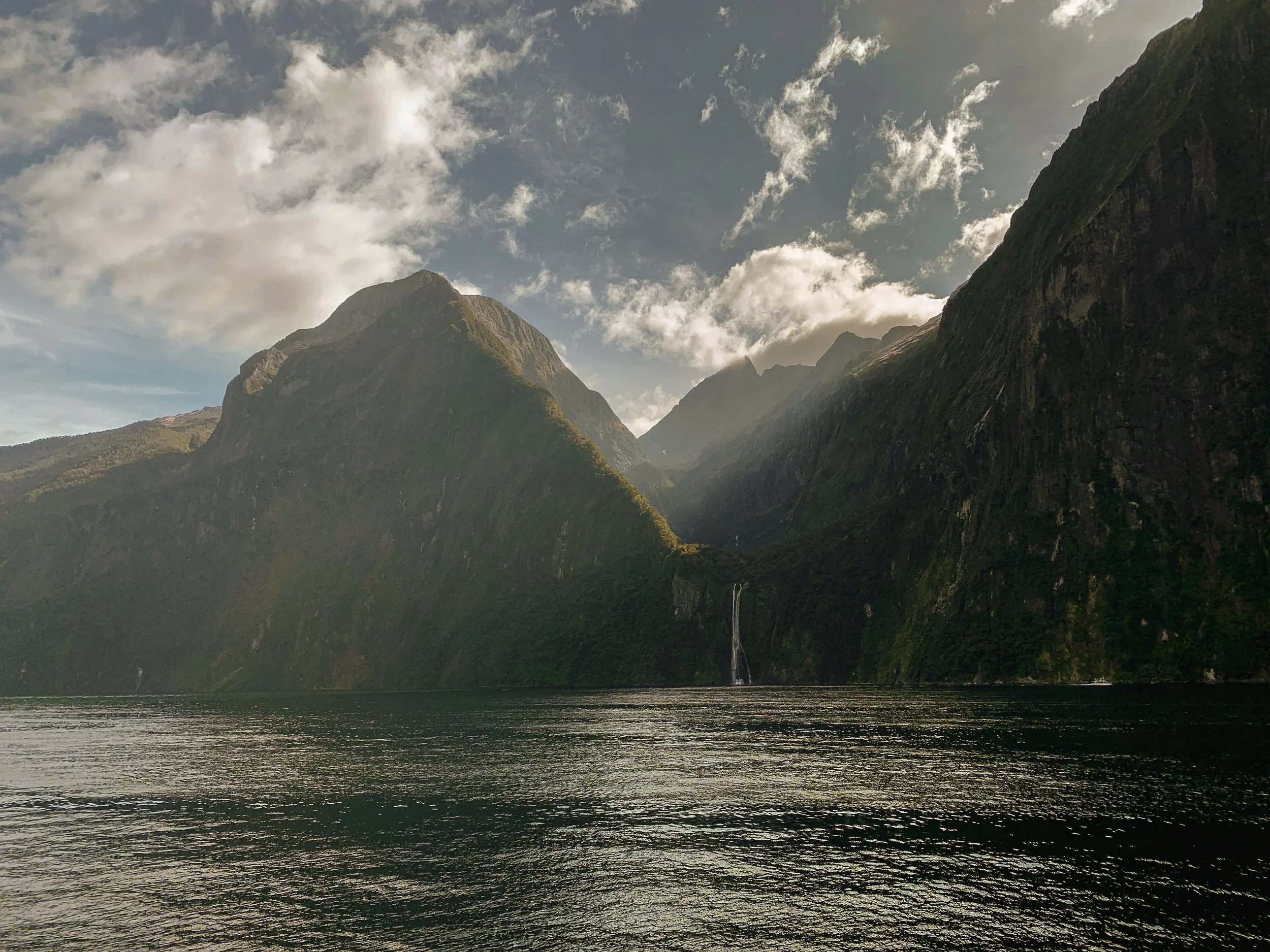 The fjords - Milford Sound, New Zealand