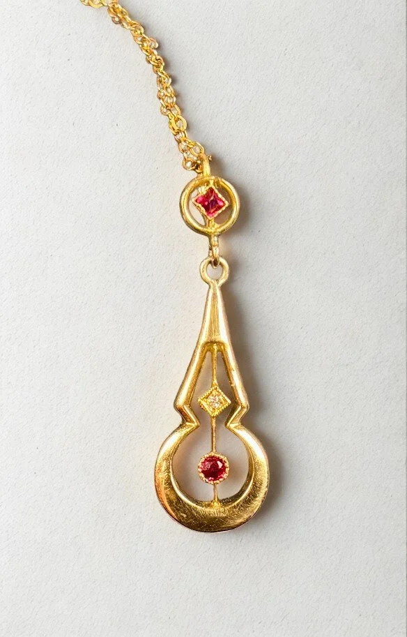 Late Victorian Ruby and Diamond Lavalier Pendant in 14K Yellow Gold