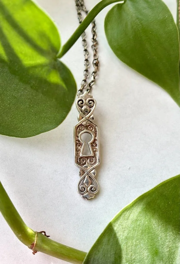 Vintage Keyhole Pendant Necklace in Sterling Silver
