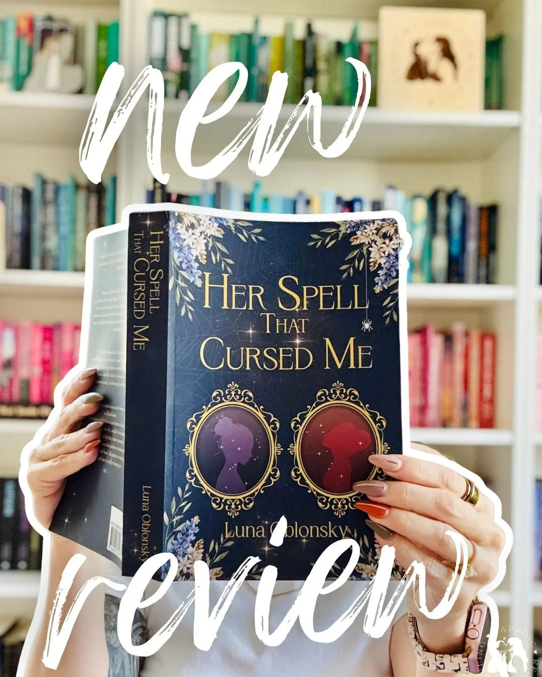 ✨️ New Audiobook Review ✨️
📚Her Spell That Cursed Me
✍️&nbsp;Luna Oblonsky
🎧Kimberly M. Wetherell

This book legit altered my brain chemistry, and it has YET to level out. Still stuck here almost a month later
500 plus pages of pure sapphic magic. 