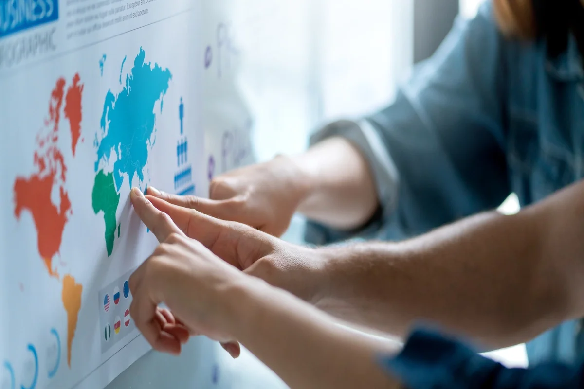 한국 기업의 글로벌 시장 진출 전략과 해외 확장 기회 분석