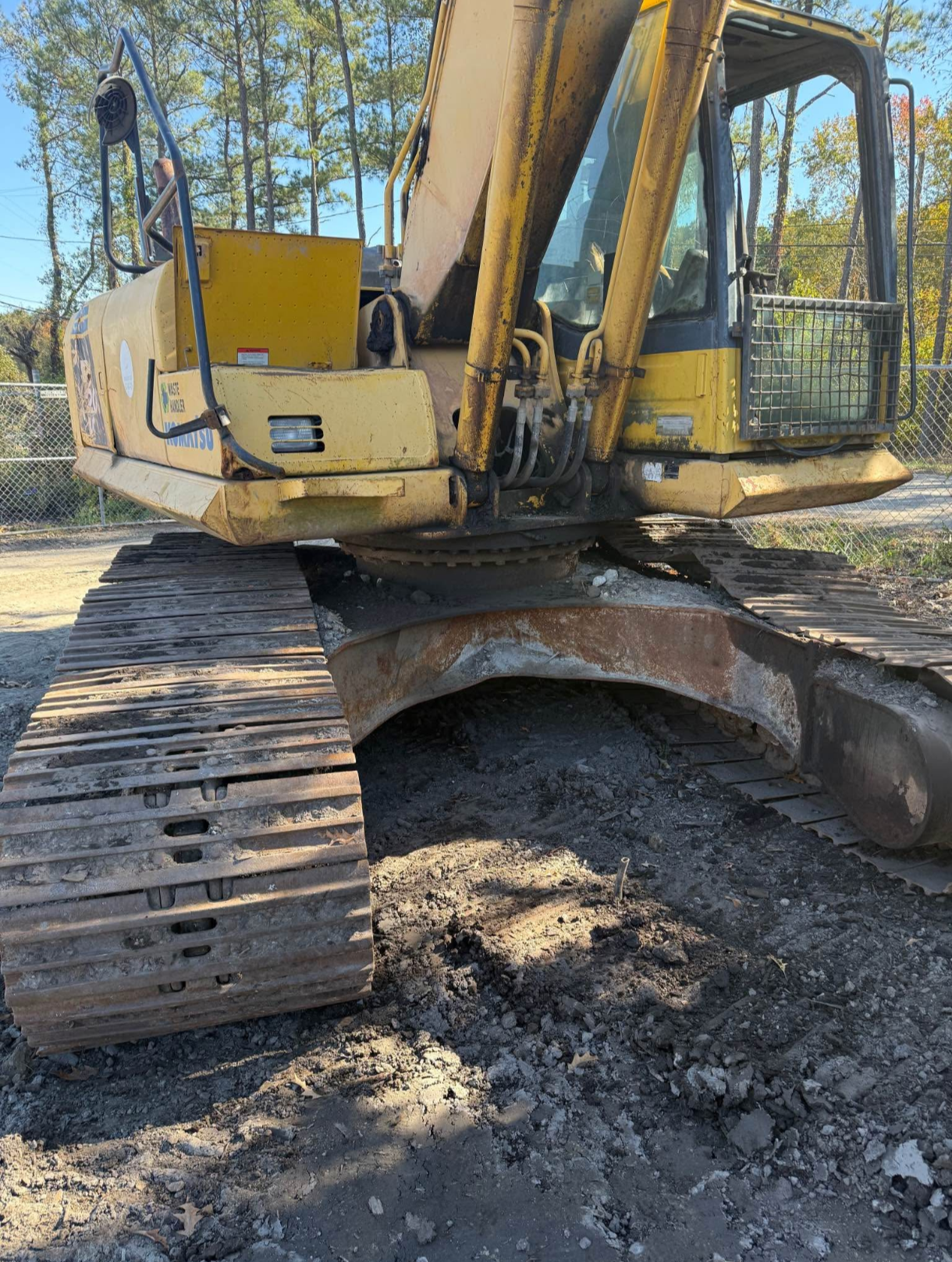 🔥 2015 KOMATSU PC200 – 20 TON EXCAVATOR 🔥  💥 ONLY $12,000 – YES, YOU READ THAT RIGHT 💥