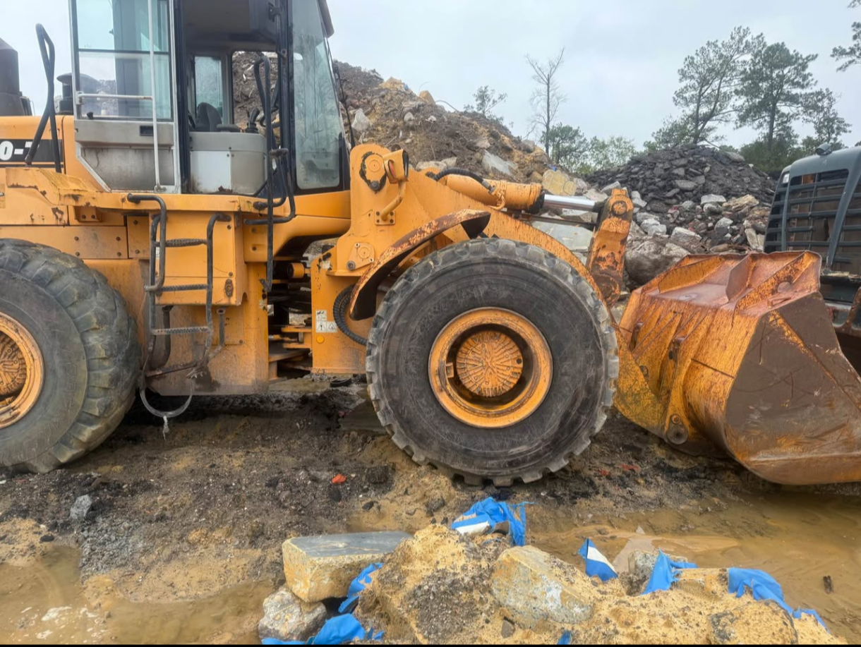 For Sale: Hyundai HL-760-9A Wheel Loader – Power Meets Performance! 🚜💪