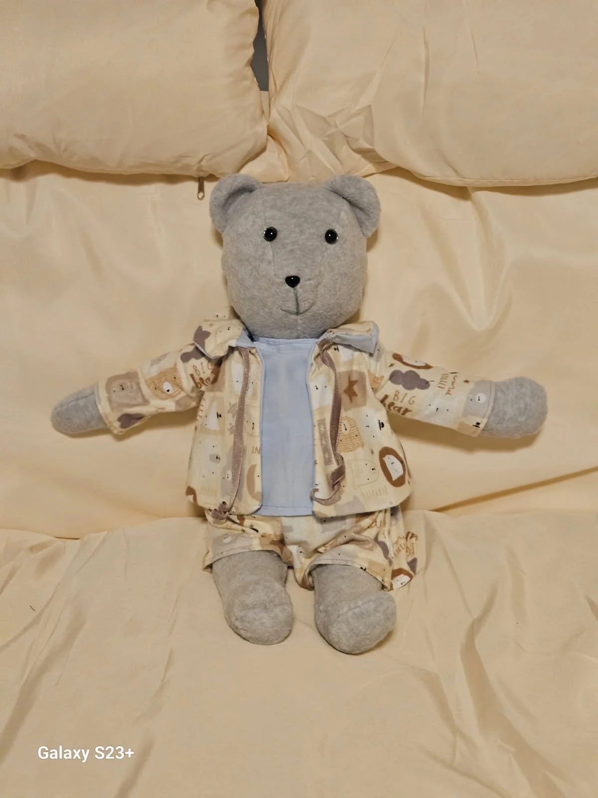 Gray Bear w/ Bear Print