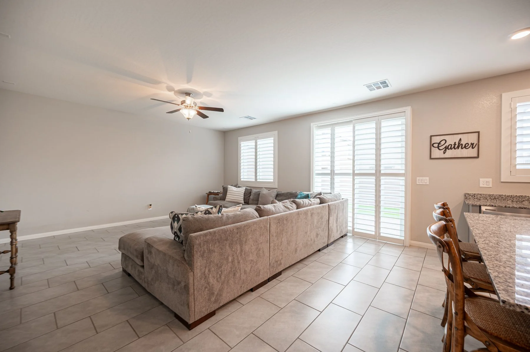 4447 Creekside Cavern Ave-111.jpg
