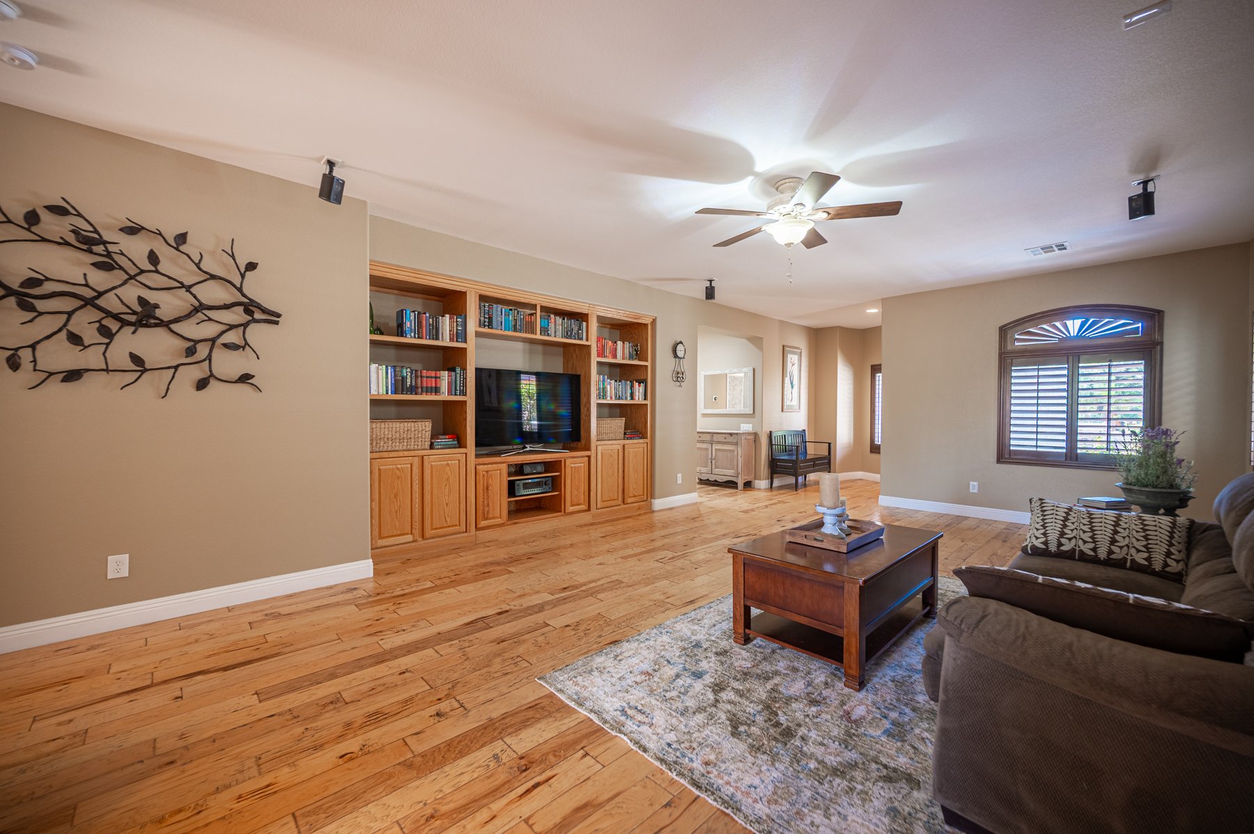 708 Granite Rapids St-110.jpg