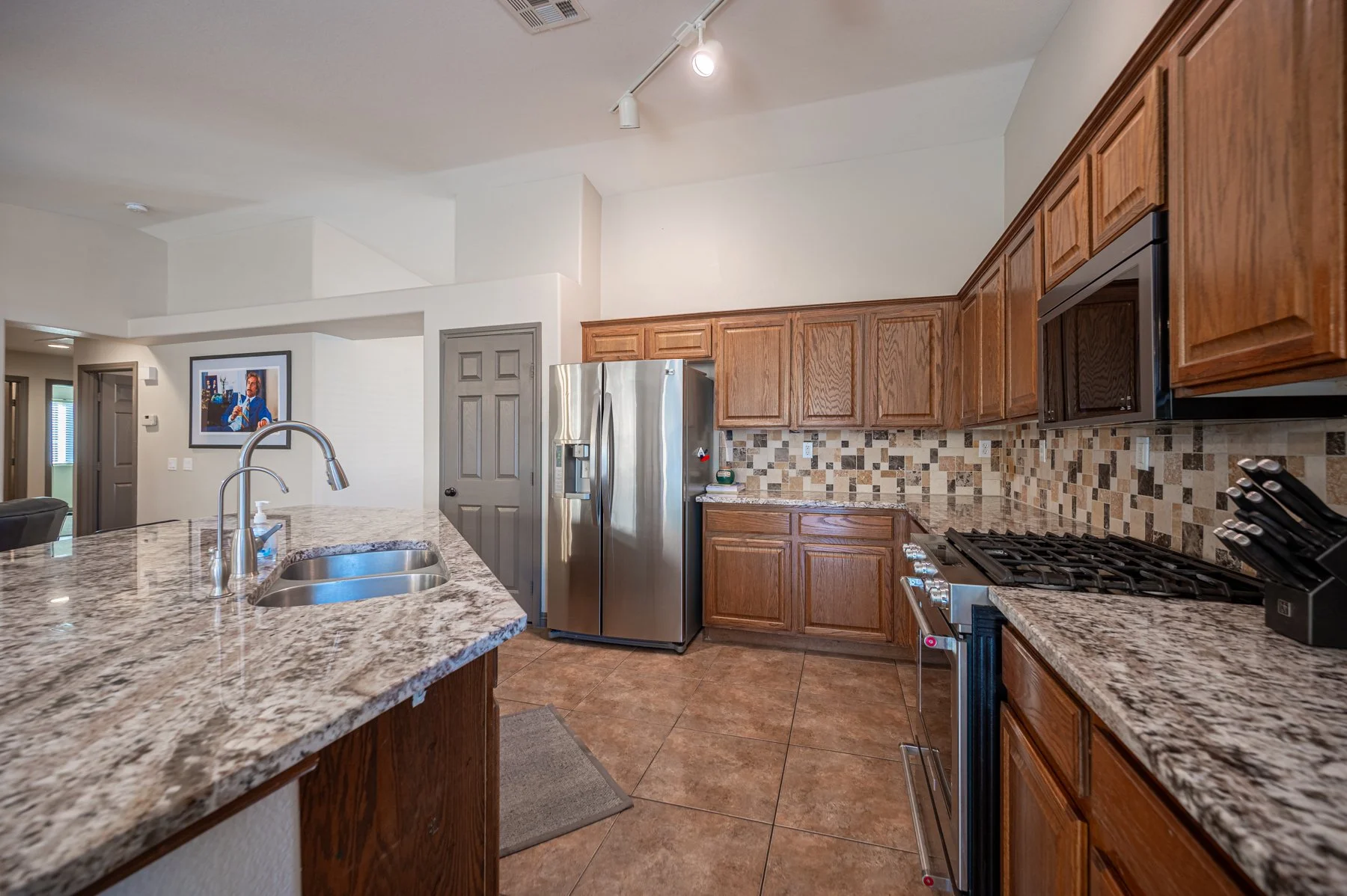 8228 Willow Cabin St-128.jpg