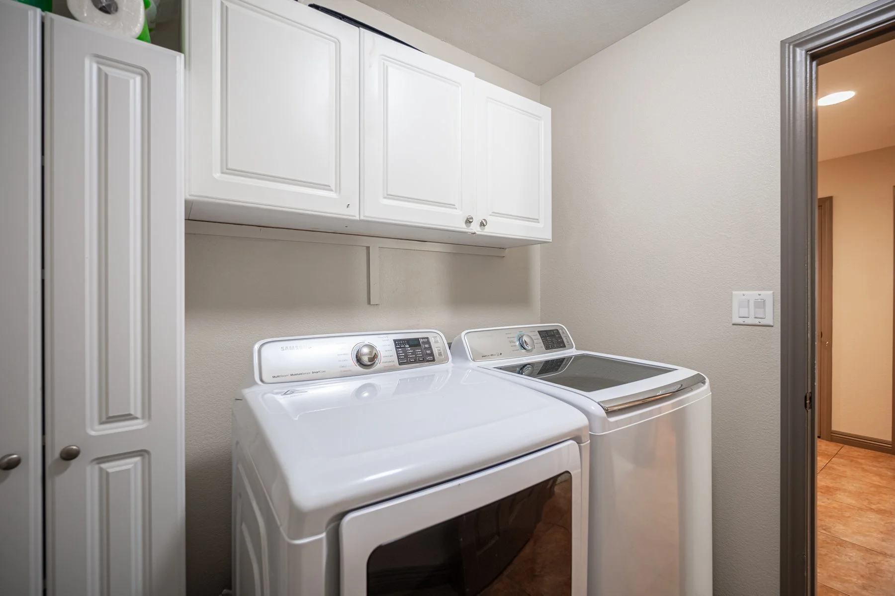 8228 Willow Cabin St-145.jpg