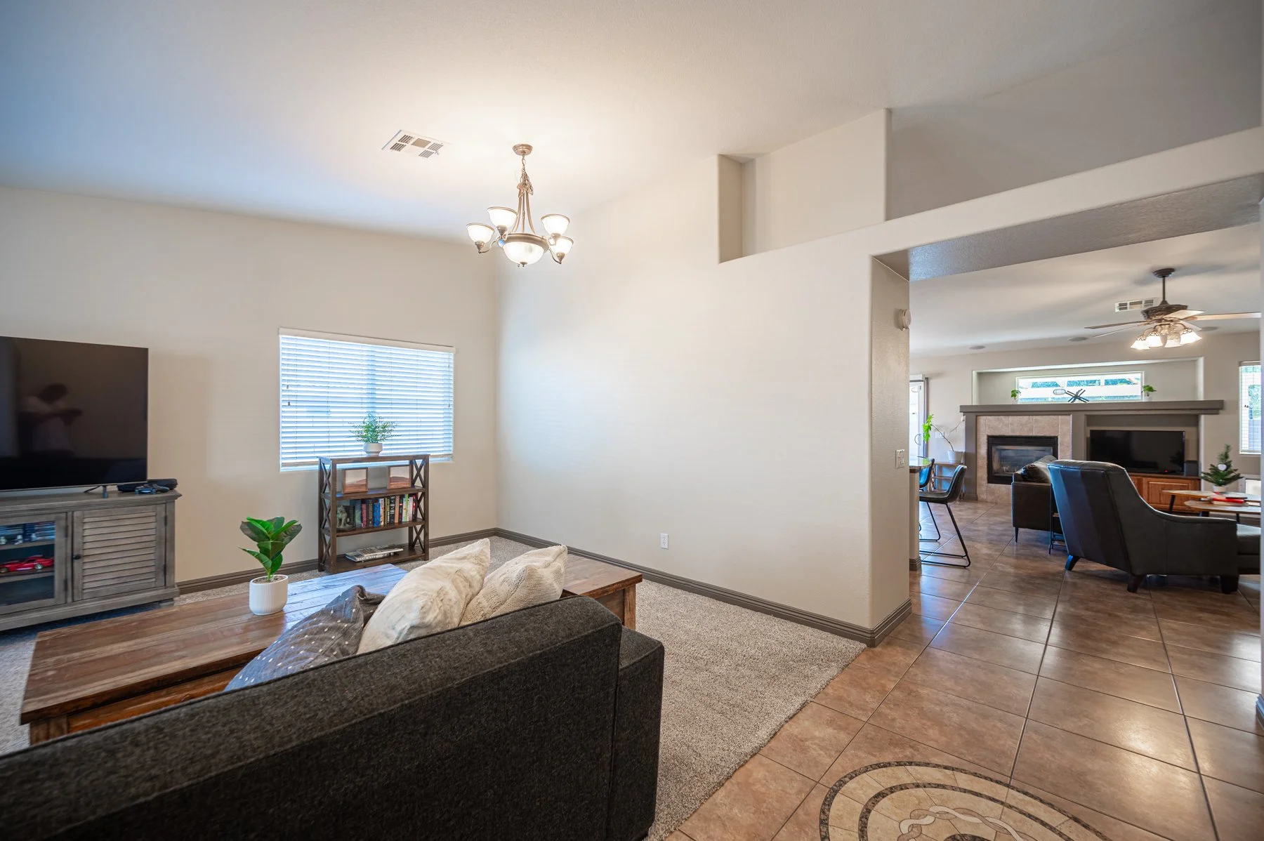 8228 Willow Cabin St-113.jpg