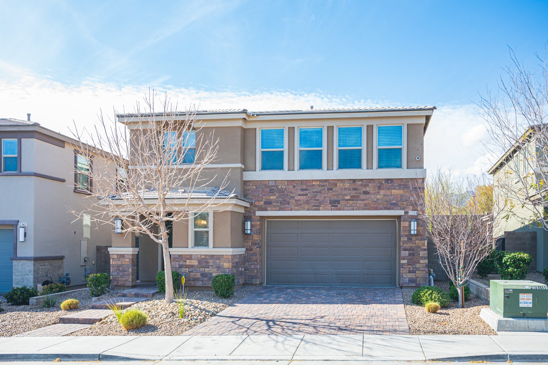 12338 Middle Creek St-102.jpg