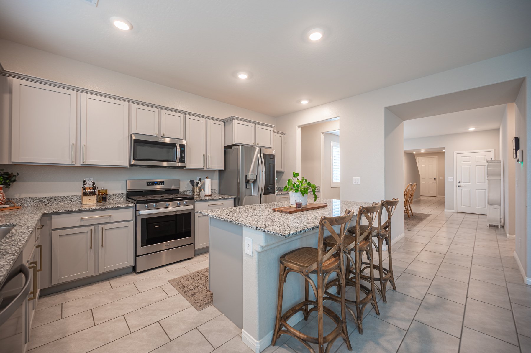 4447 Creekside Cavern Ave-117.jpg