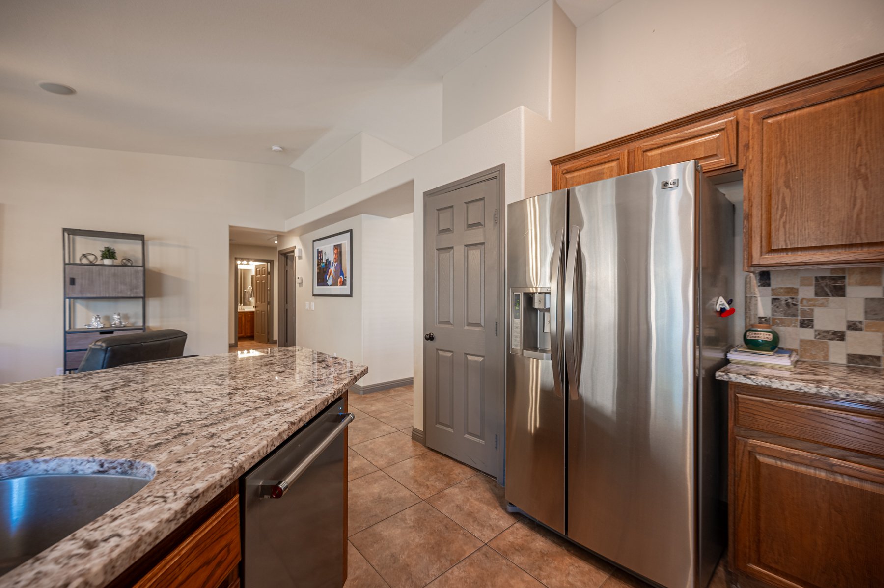 8228 Willow Cabin St-131.jpg
