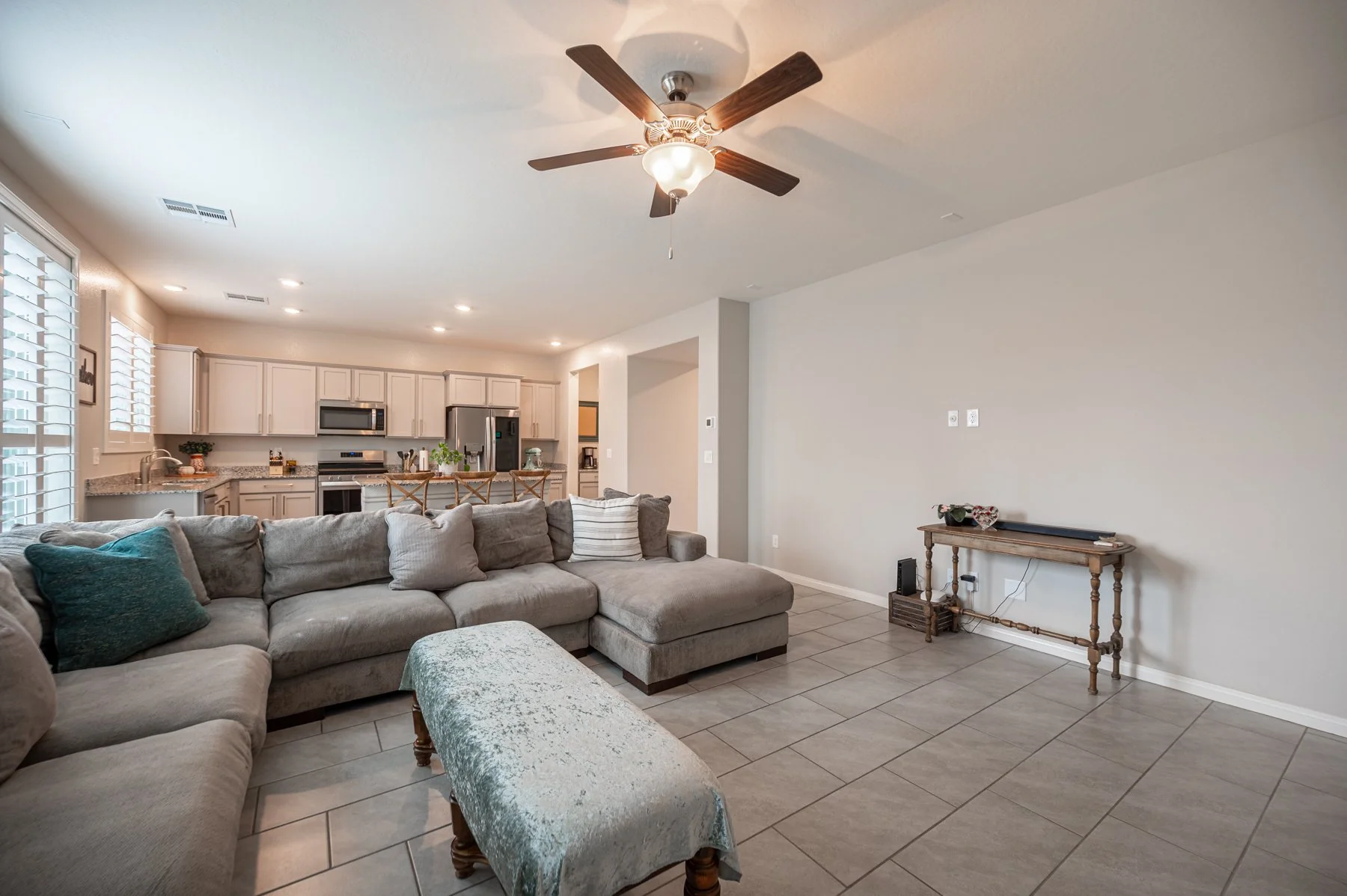 4447 Creekside Cavern Ave-114.jpg